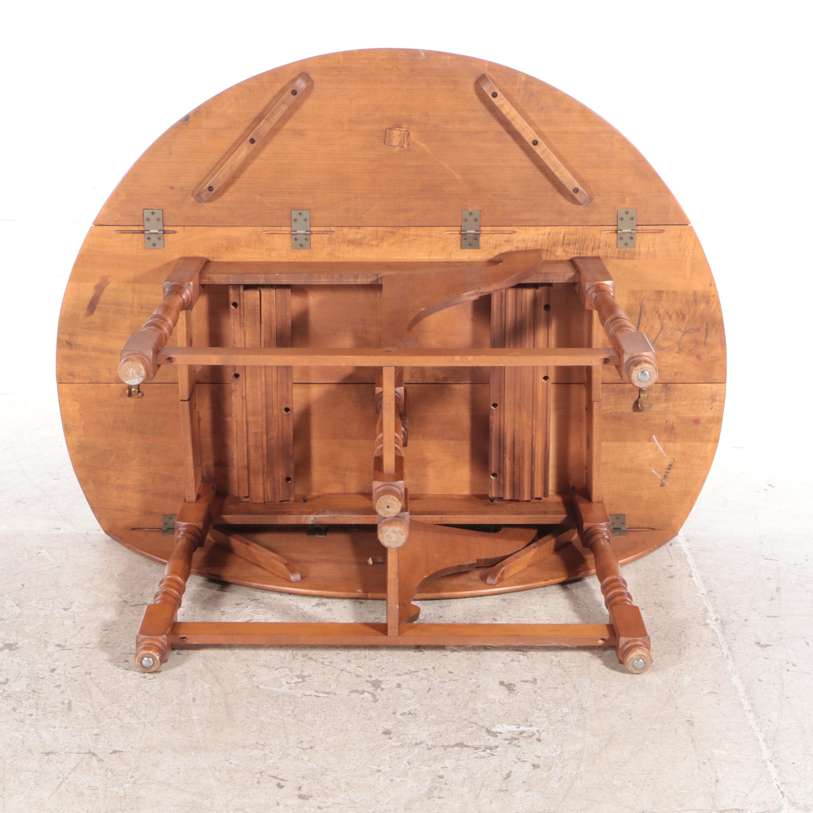 Heywood-Wakefield Colonial Style Maple Extending Drop-Leaf Dining Table