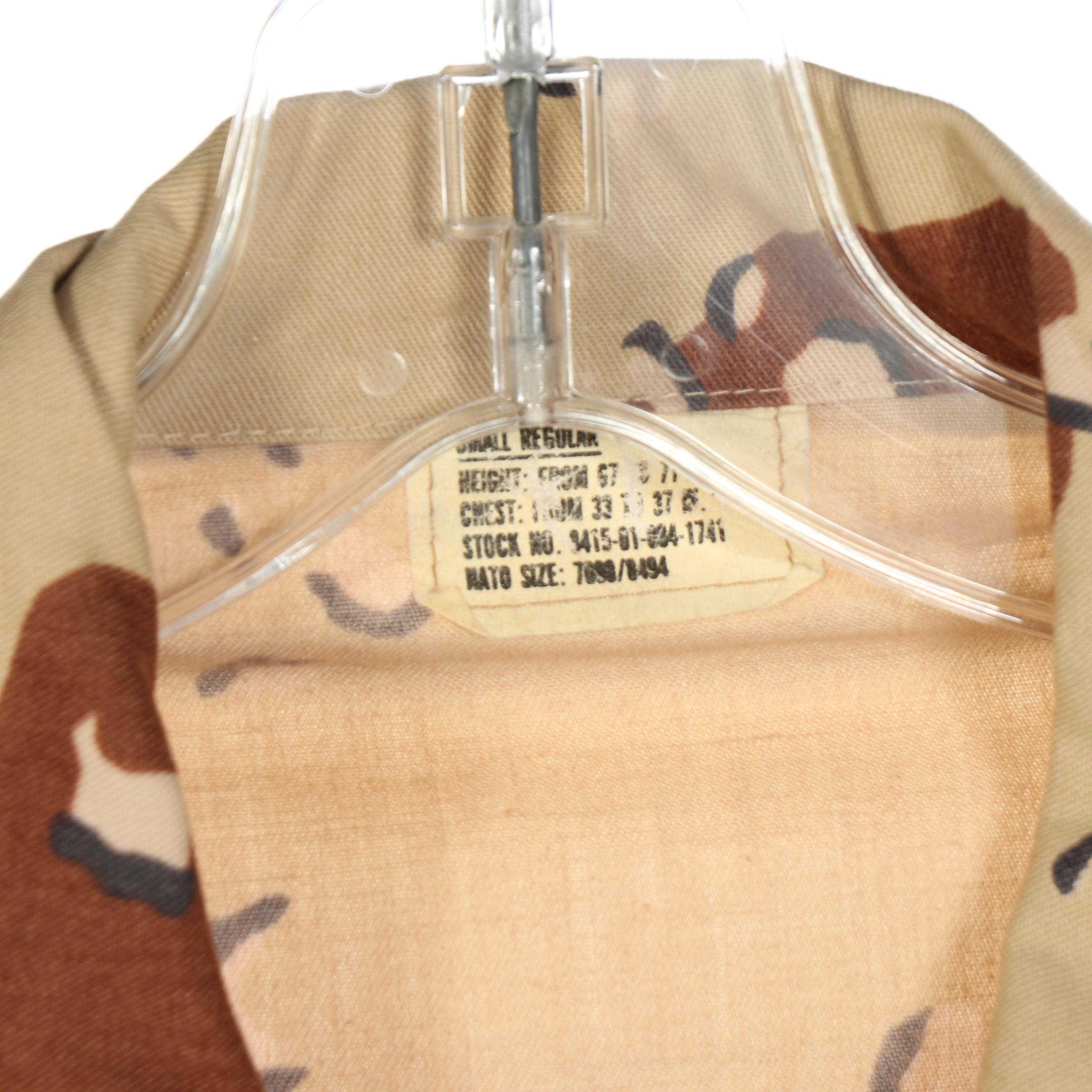 Gulf War Era U.S. Military Battle Dress Uniforms and Other Camouflage Coat