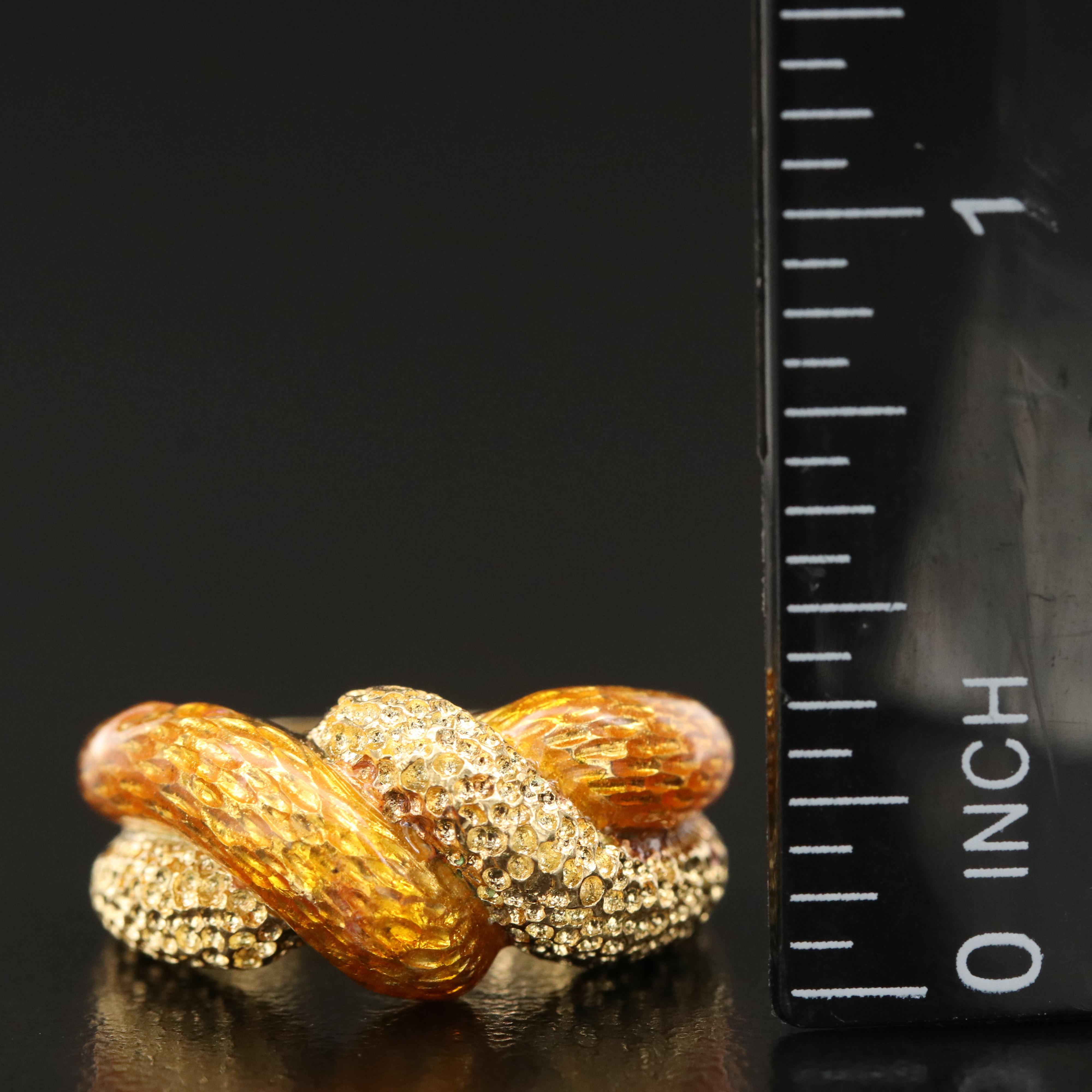 18K Guilloché Twisted Ring