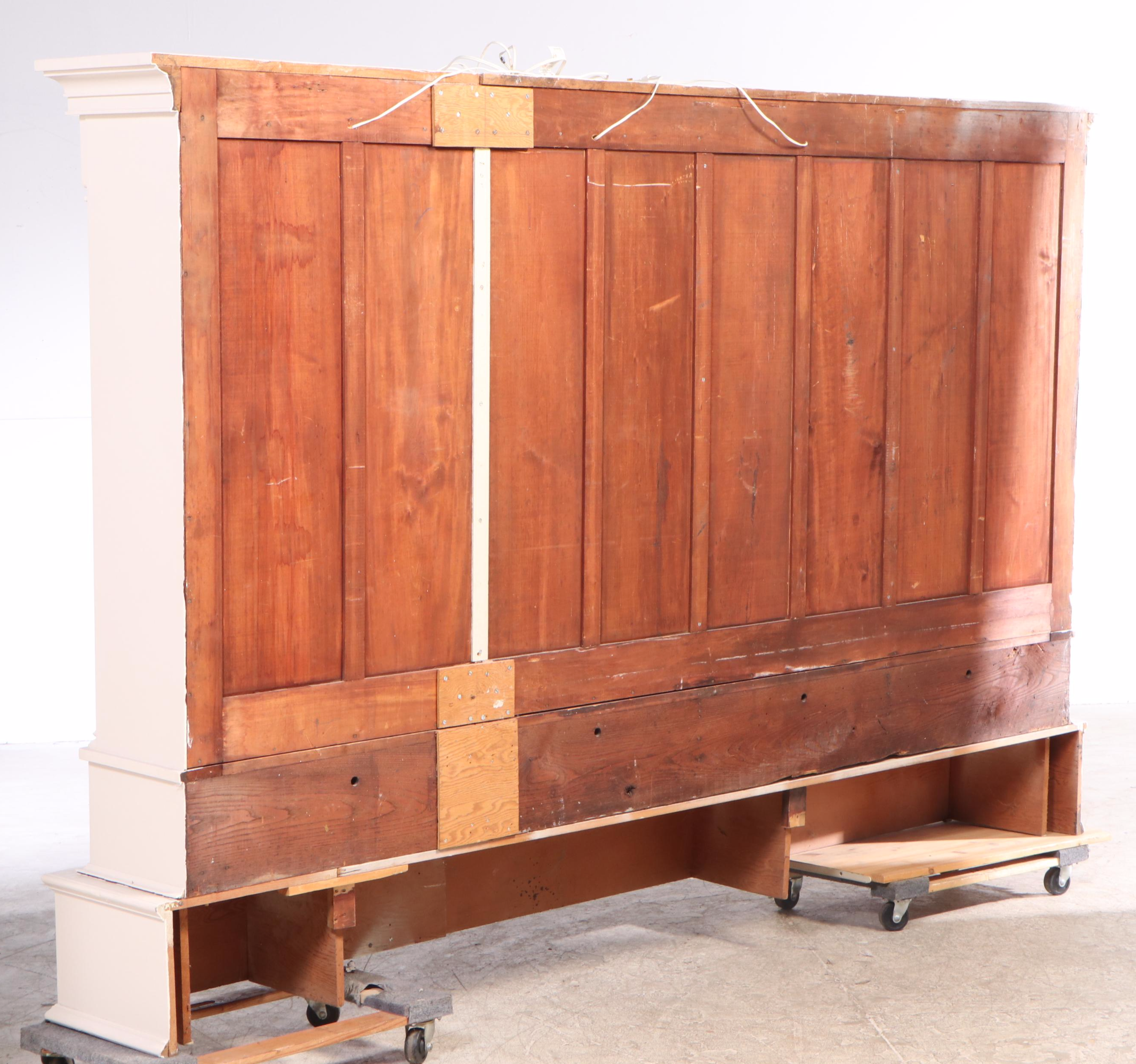 Large-Scale Hepplewhite Style Painted Bookcase/Display Cabinet, Mid-20th Century