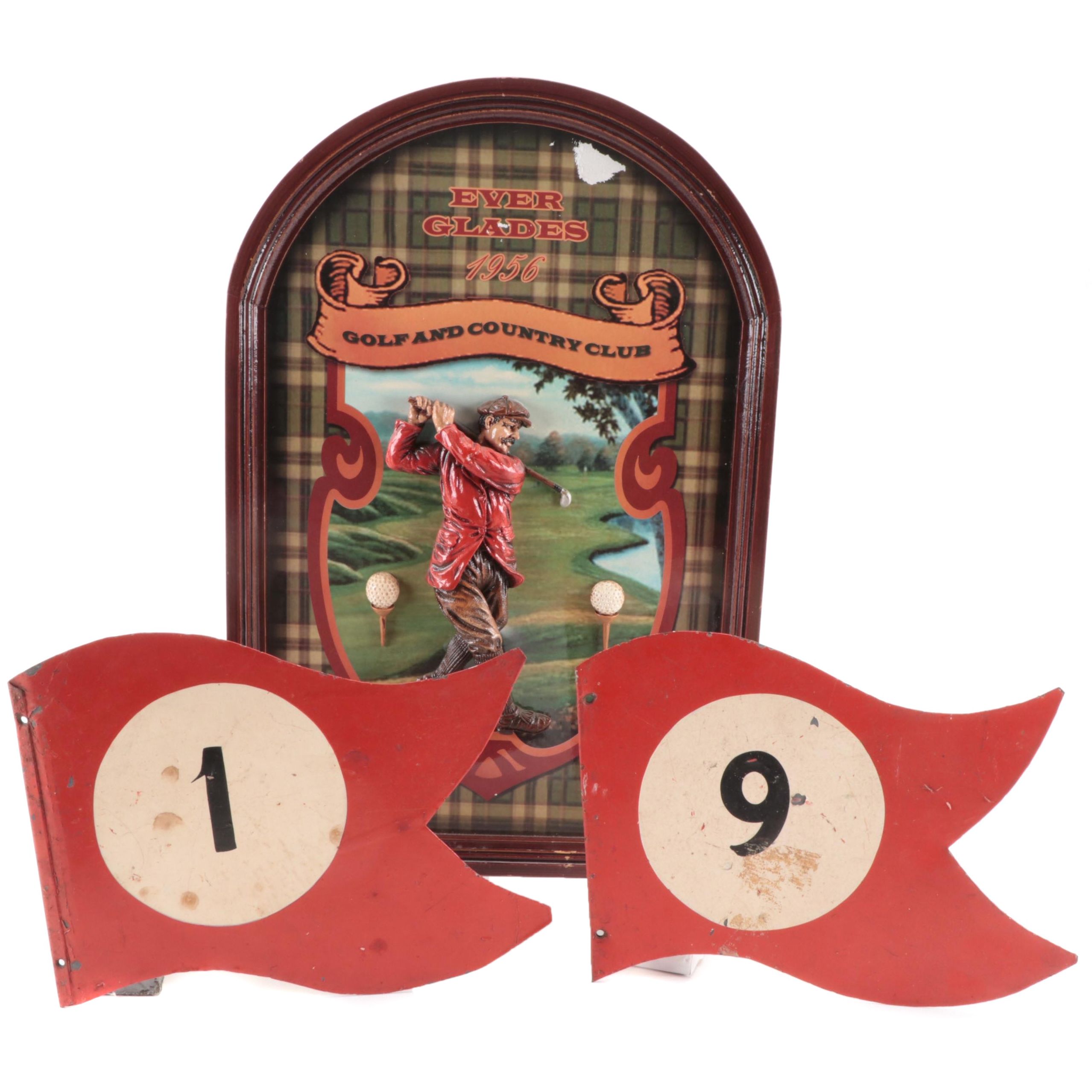 Everglades Golf and Country Club Offset Lithograph Wall Décor with Metal Flags