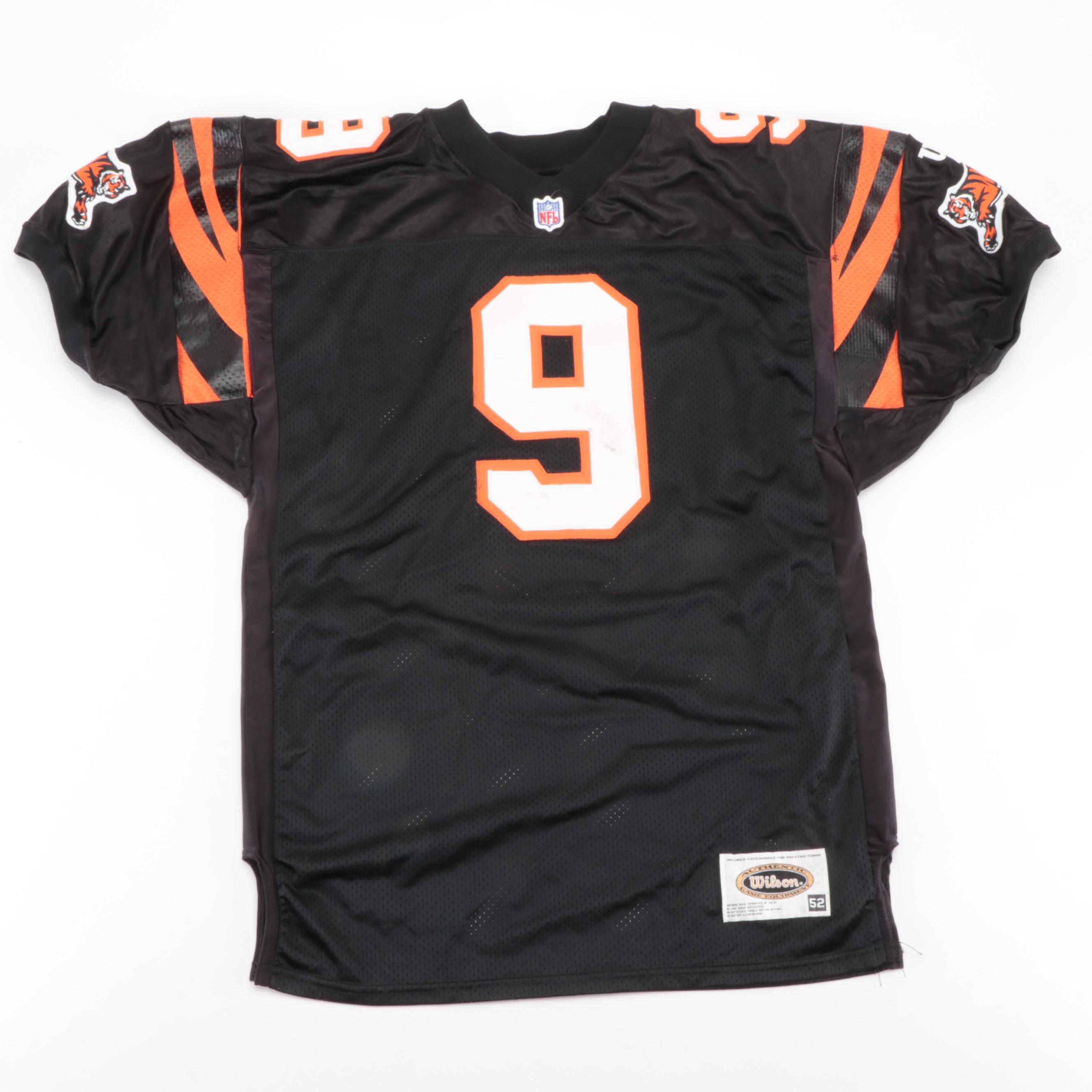 Doug Pelfrey Game Issued Signed Jersey, Deltha O'Neal Signed On Field Jersey