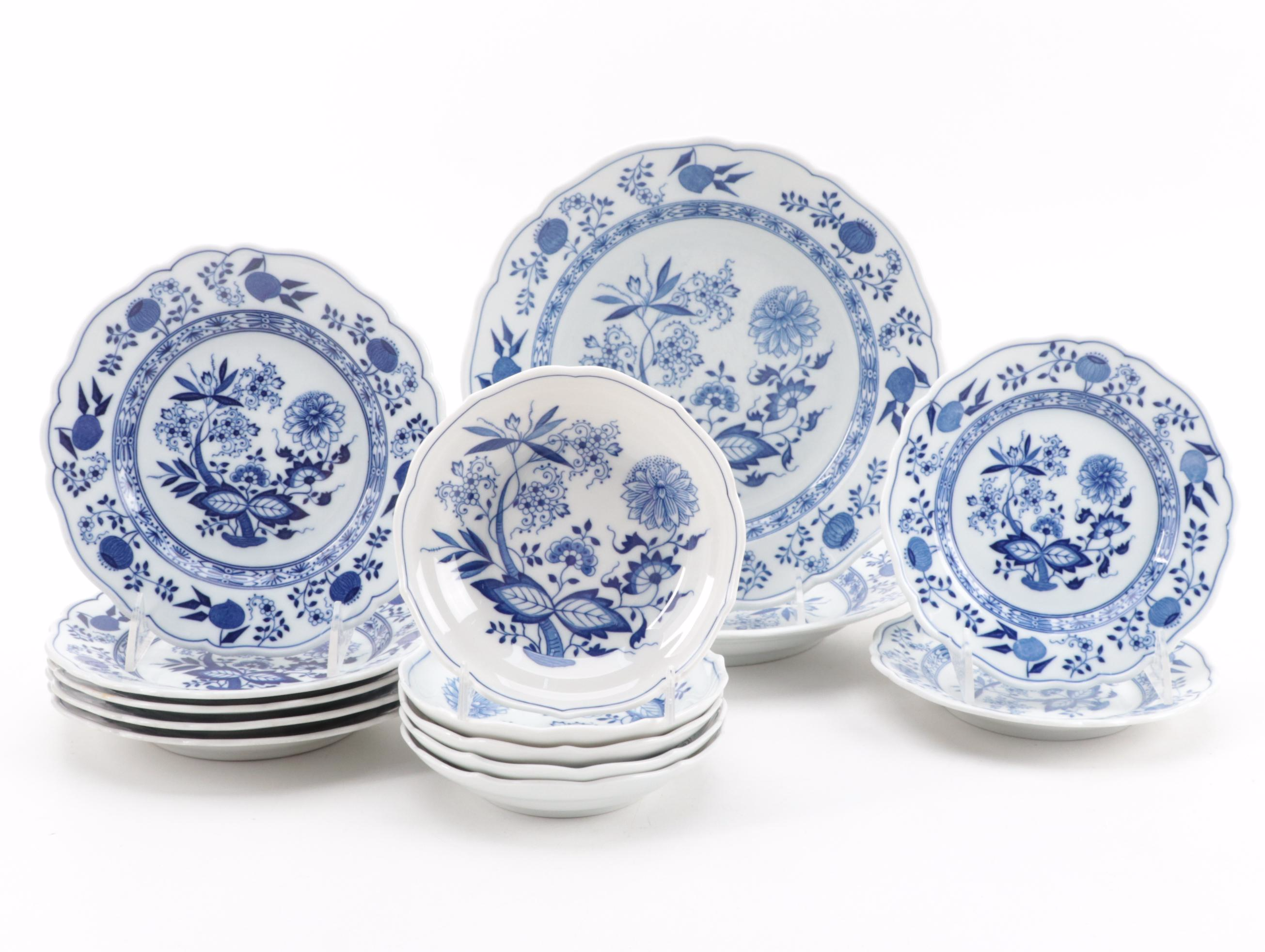 Hutschenreuther Selb "Blue Onion" Porcelain Dinnerware and Serveware