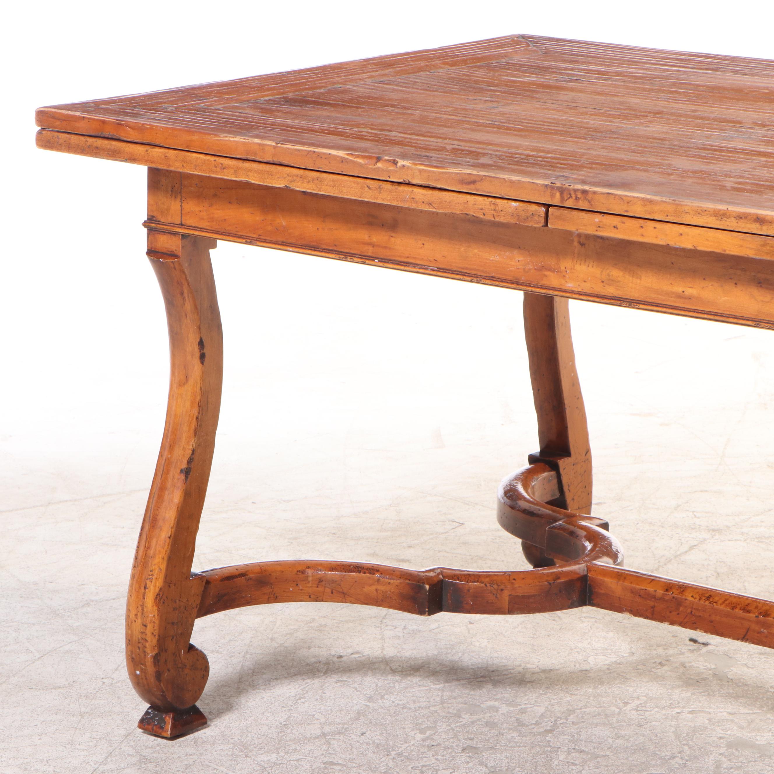 Henredon "Orleans" Draw-Leaf Dining Table in Distressed Finish