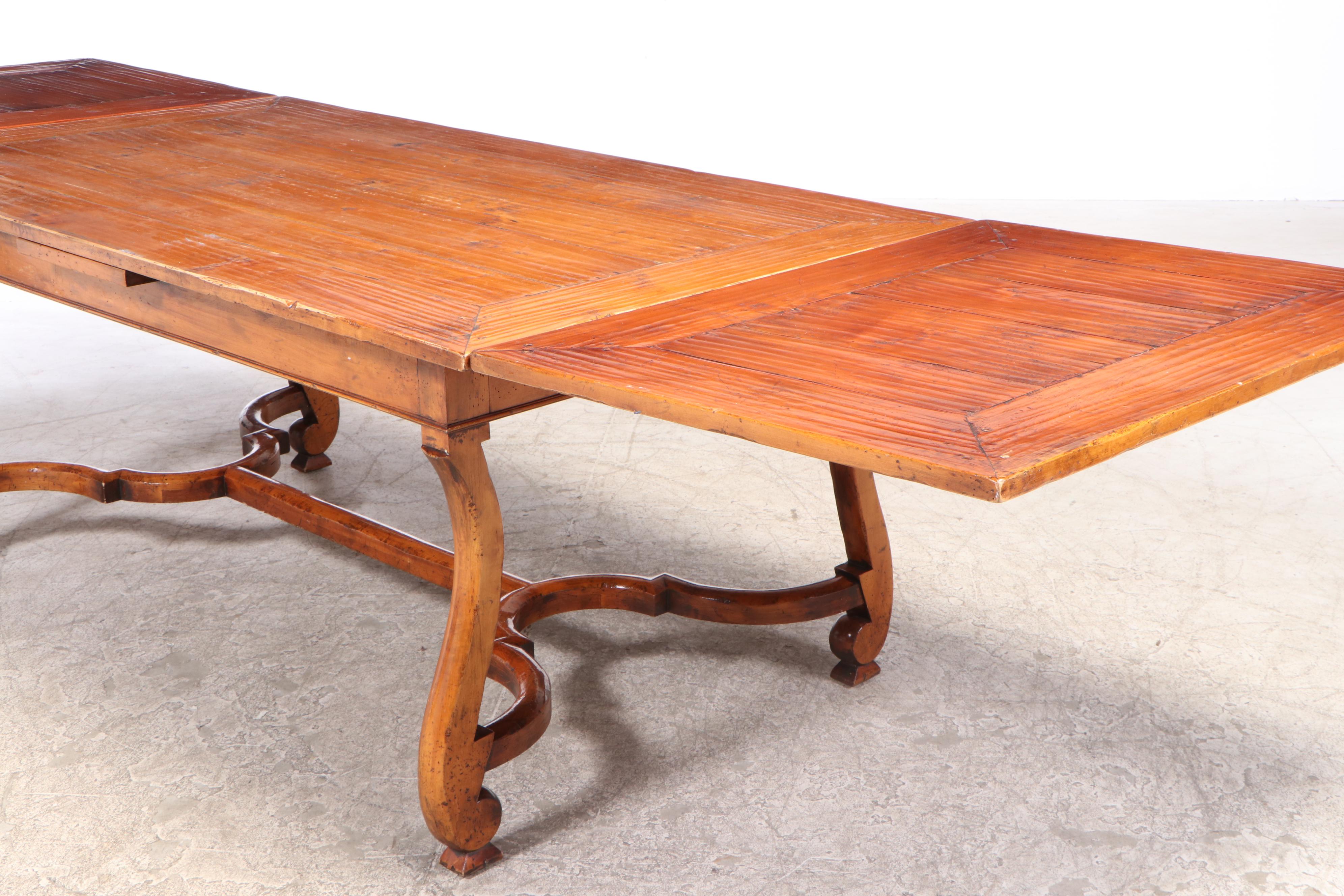 Henredon "Orleans" Draw-Leaf Dining Table in Distressed Finish