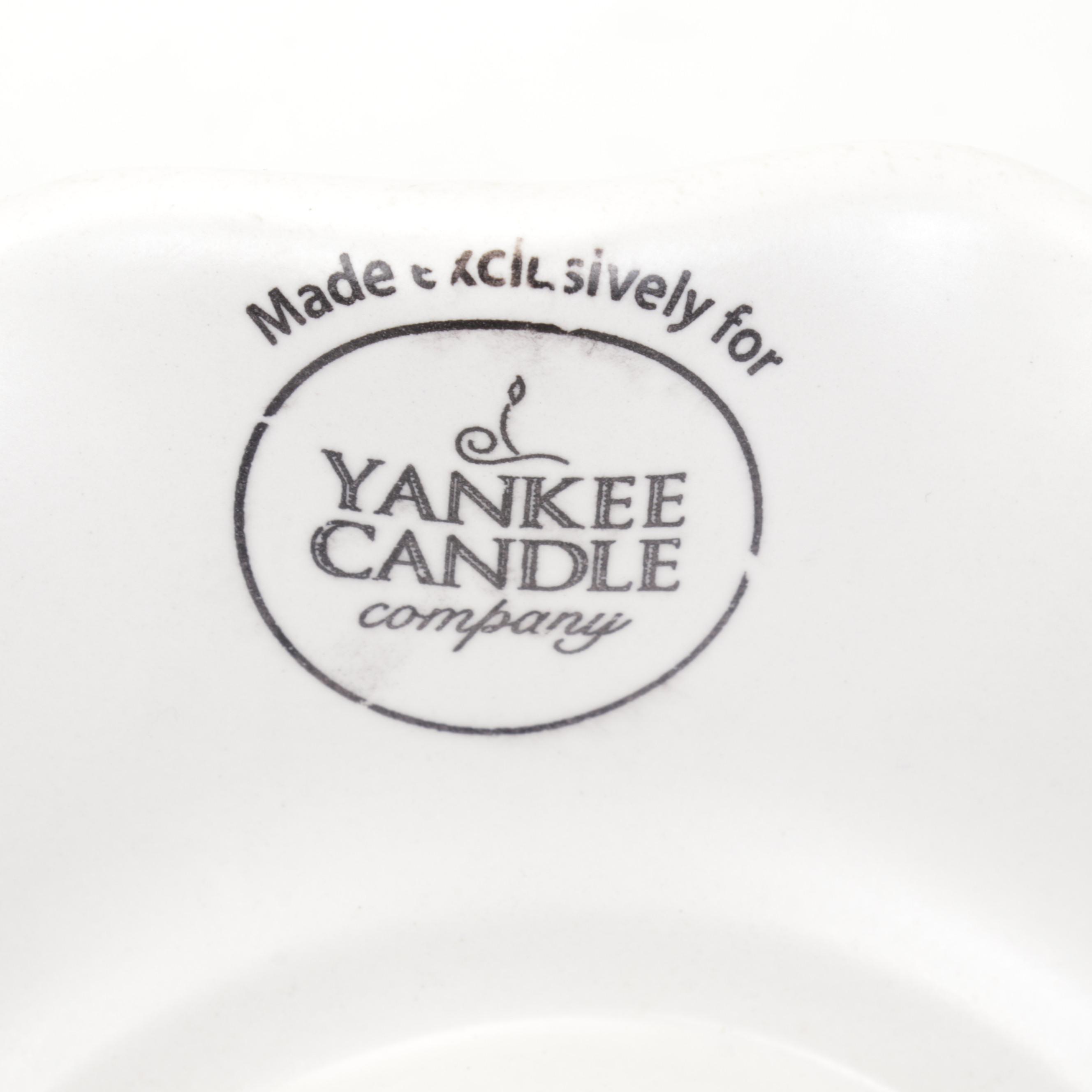 Fitz & Floyd Floral Basket Tray with Other Cat Figurines and Table Accessories