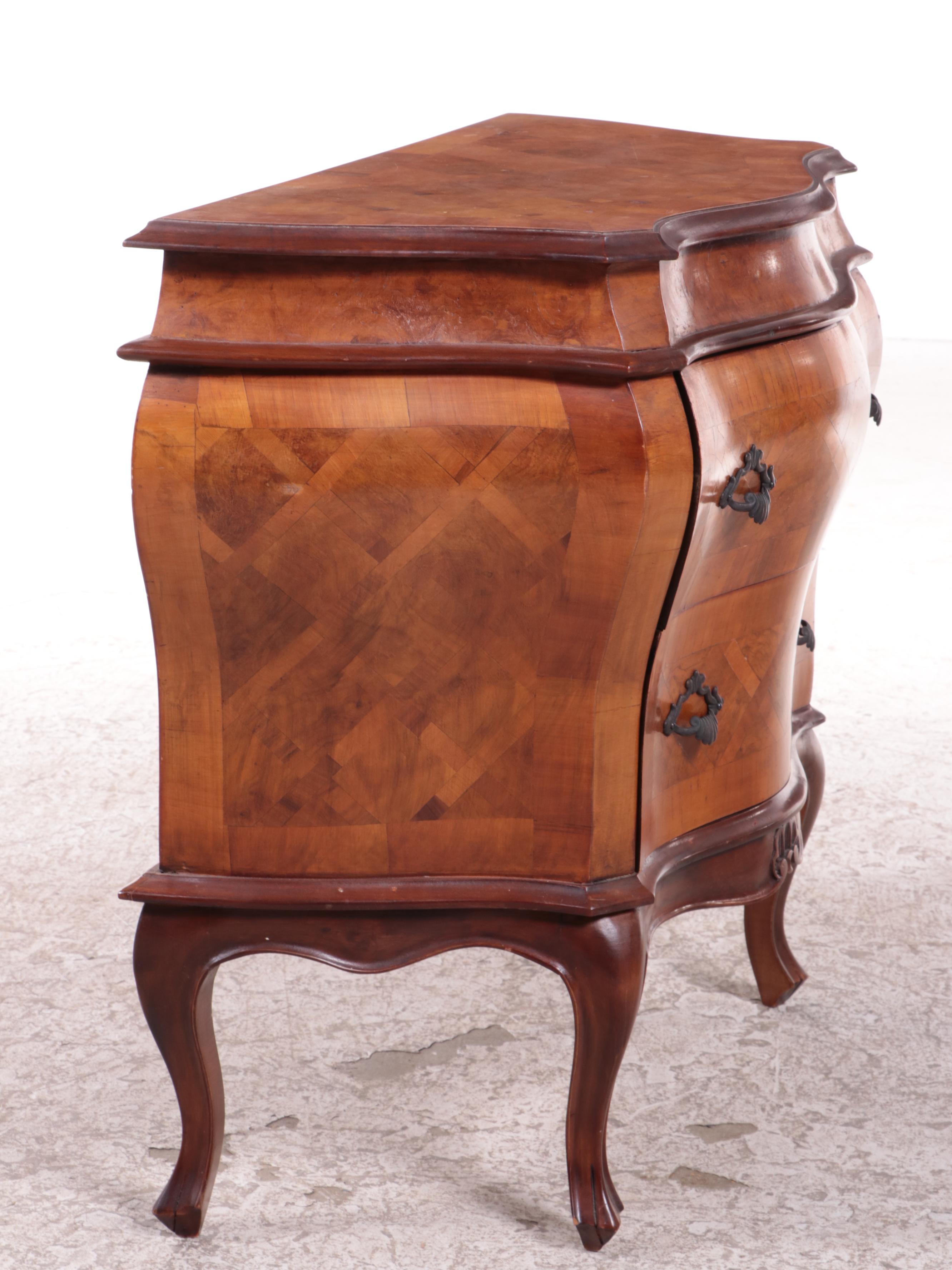 L.J. Newton Co. Louis XV Style Walnut, Burl Walnut, and Parquetry Bombé Commode