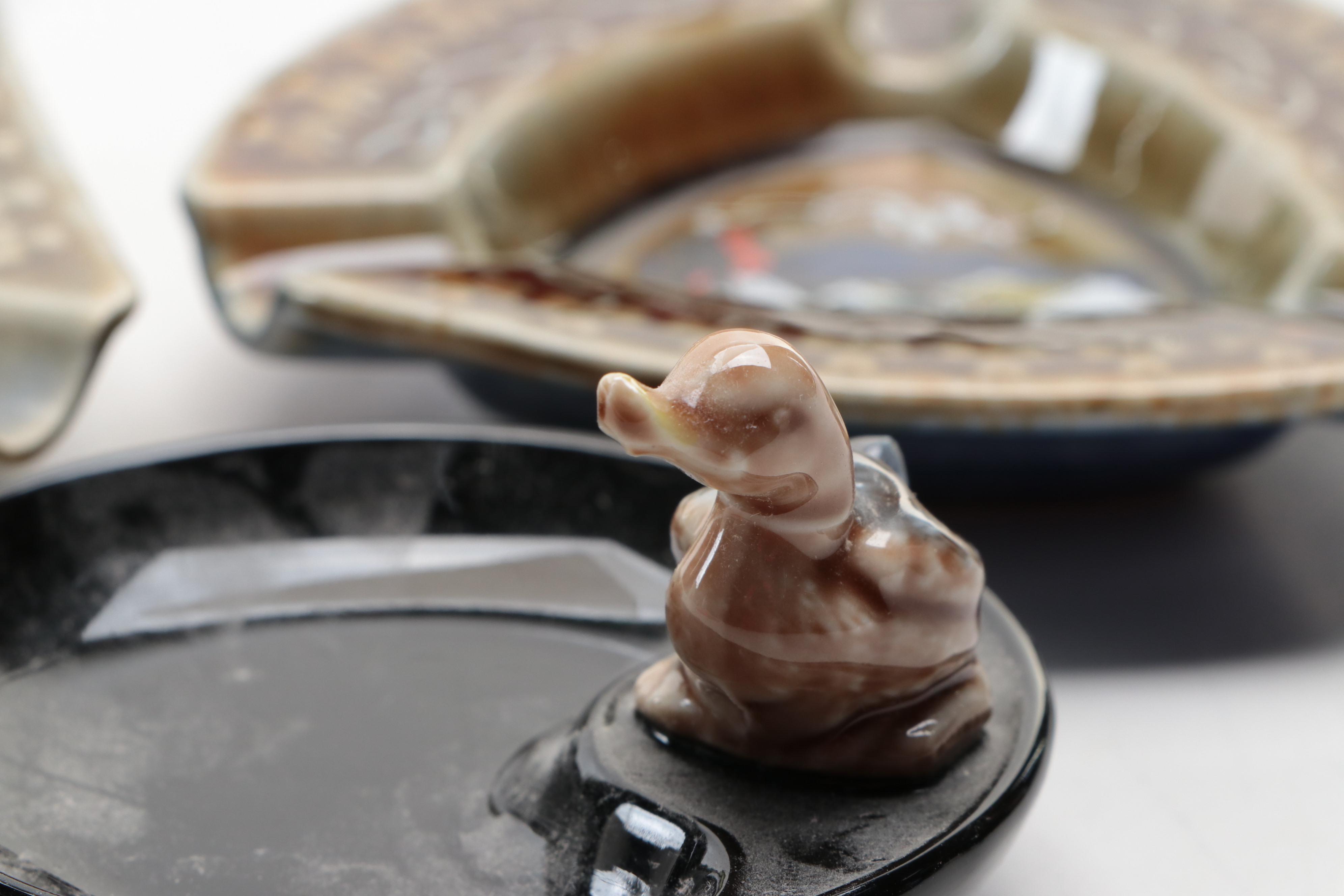 Meerschaum and Briar Tobacco Pipes with Humidor, Pipe Rests, Ashtrays and More