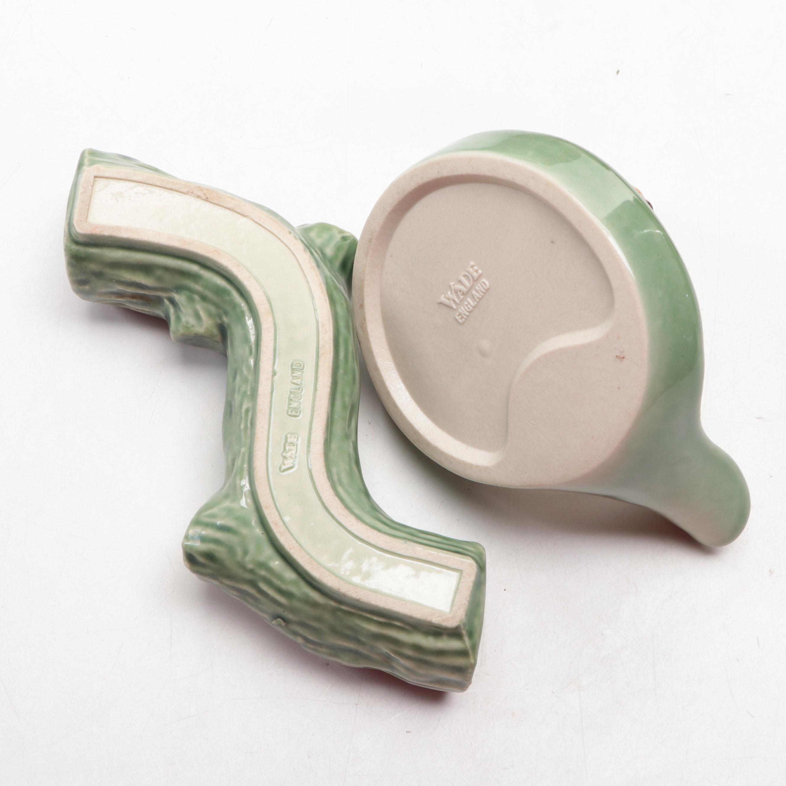 Meerschaum and Briar Tobacco Pipes with Humidor, Pipe Rests, Ashtrays and More