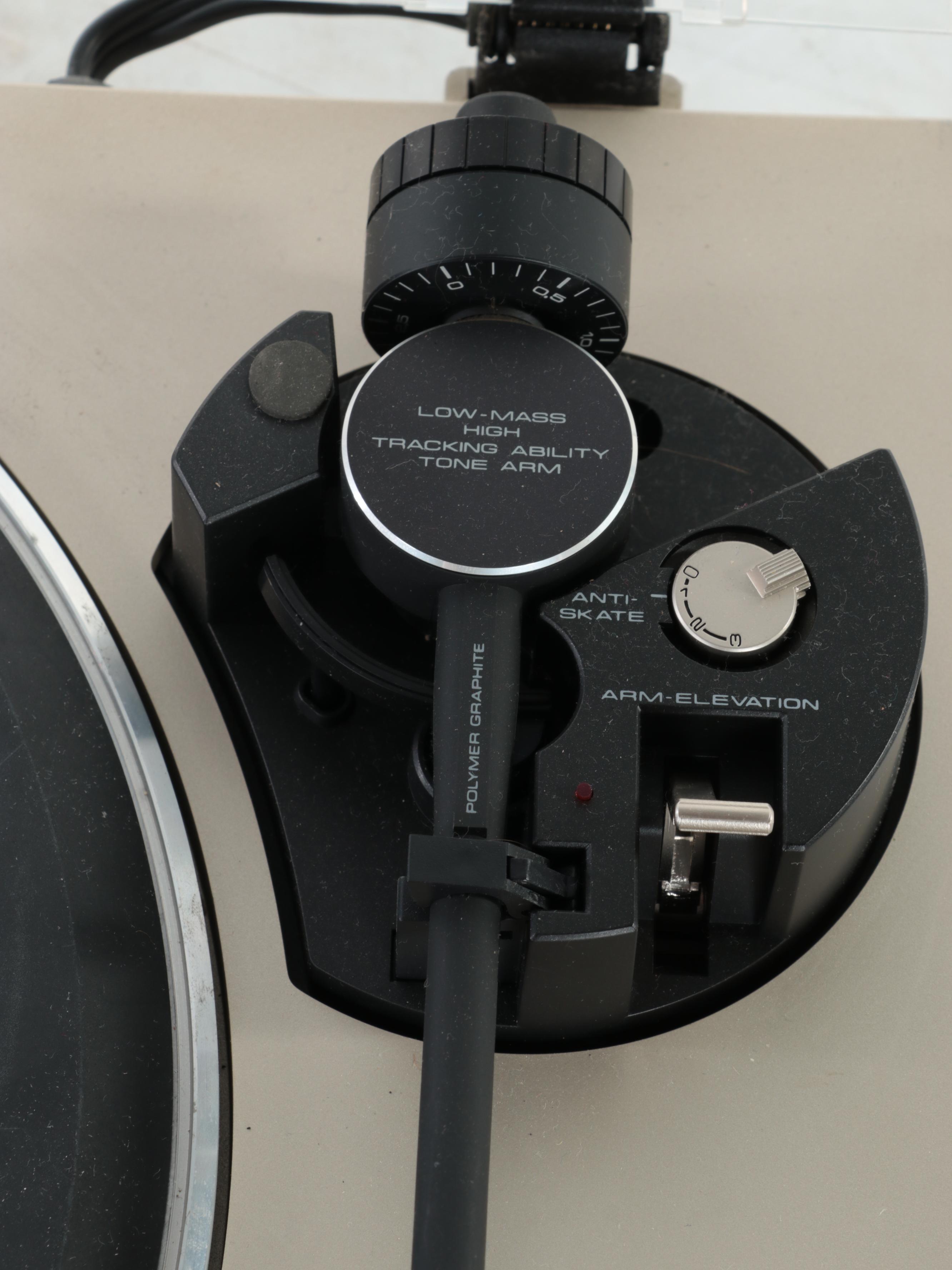 Pioneer Quartz-PLL PL-7 Full Automatic Direct Drive Turntable Record Player