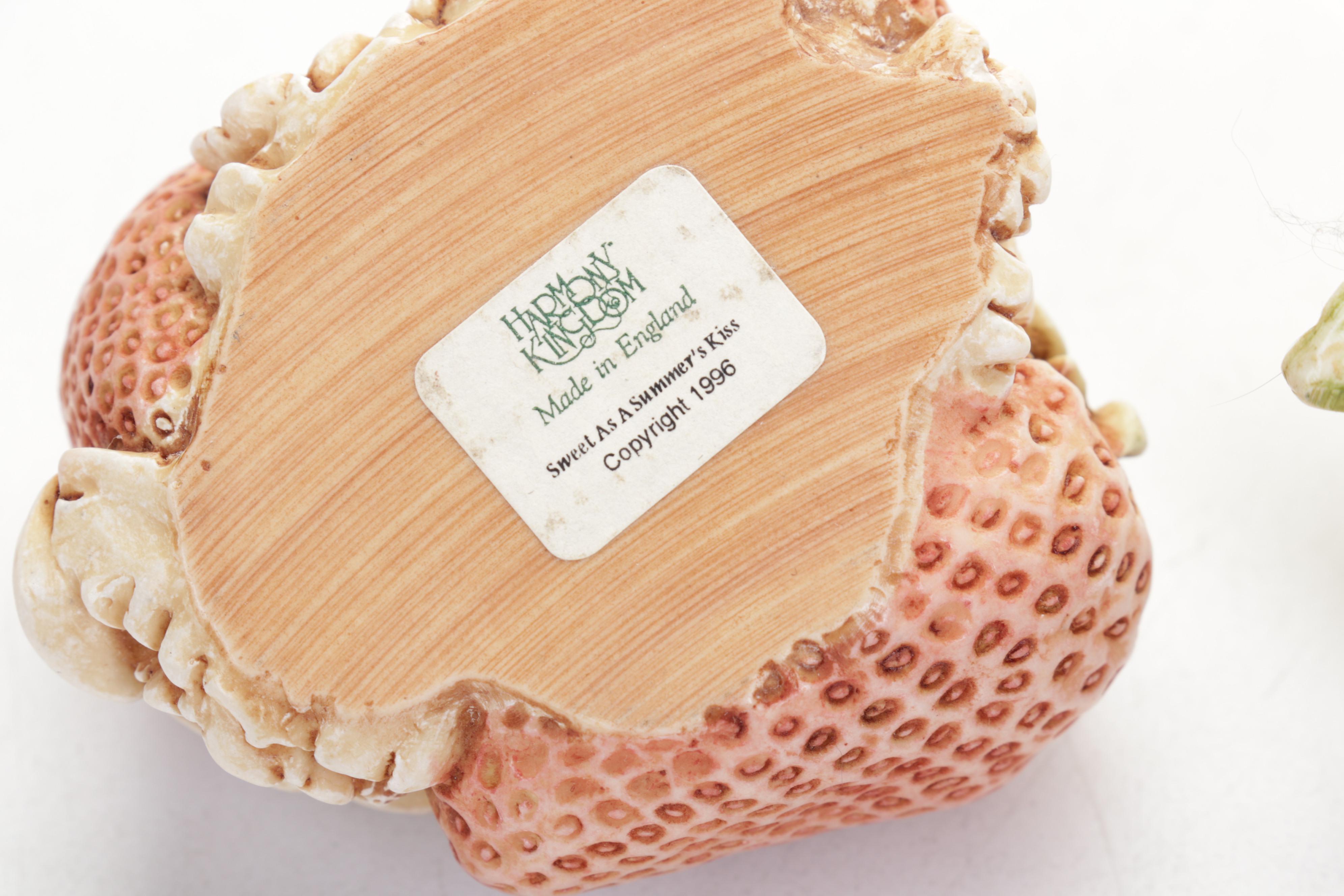 Harmony Kingdom Roly Poly "Dracula" with Harmony Garden & Byron's Bouquets