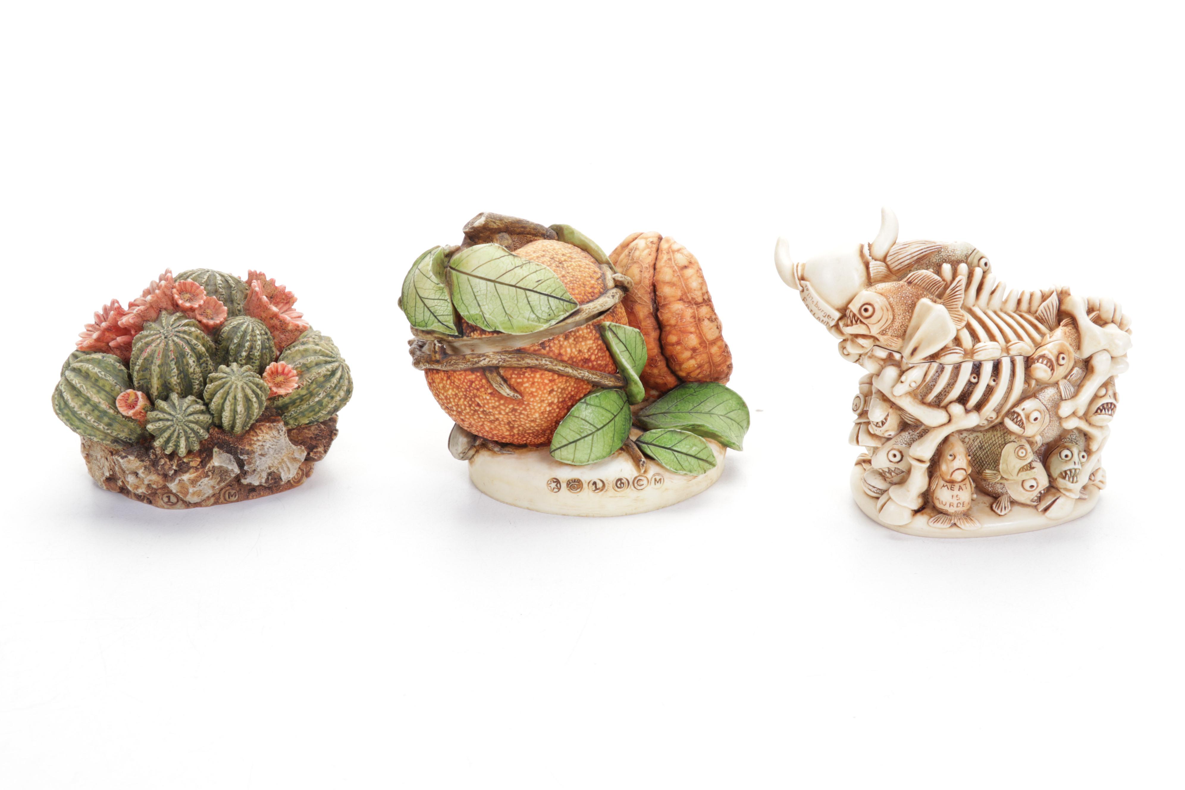 Harmony Kingdom Roly Poly "Dracula" with Harmony Garden & Byron's Bouquets