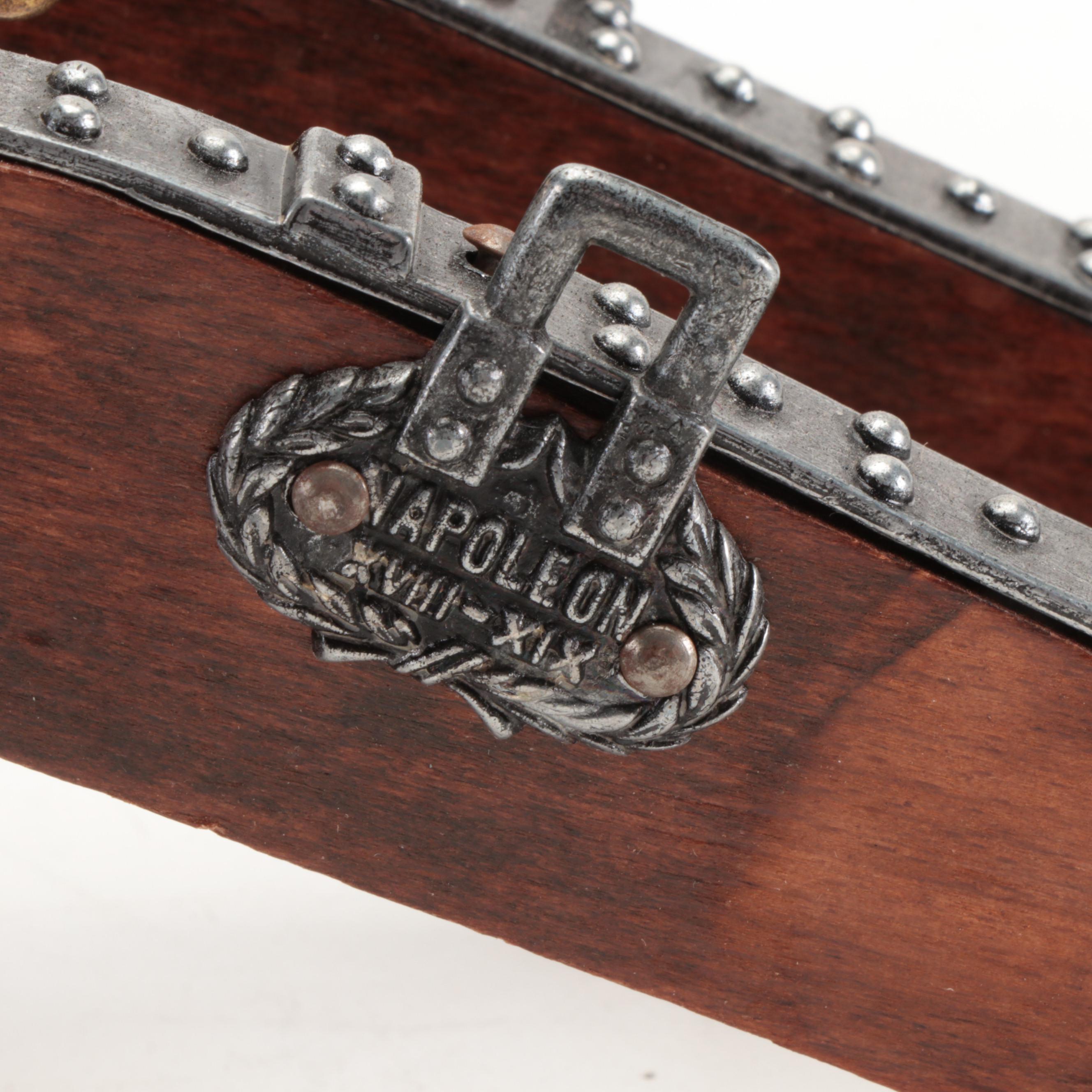 Denix Replica Napoleon Cannon With Catapult and Chest