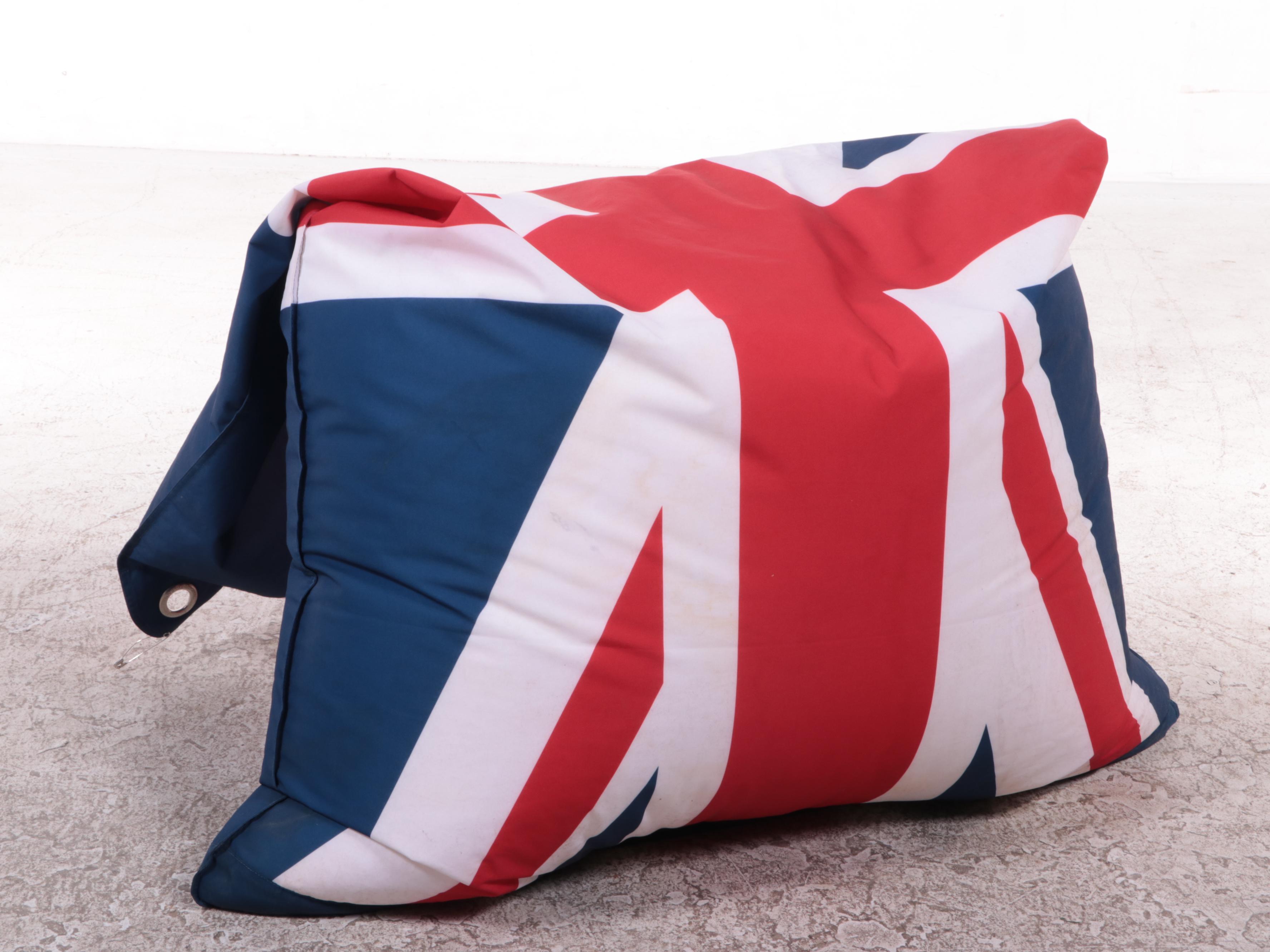 Sitting Bull LLC "God Save the Queen" Union Jack Bean Bag Chair