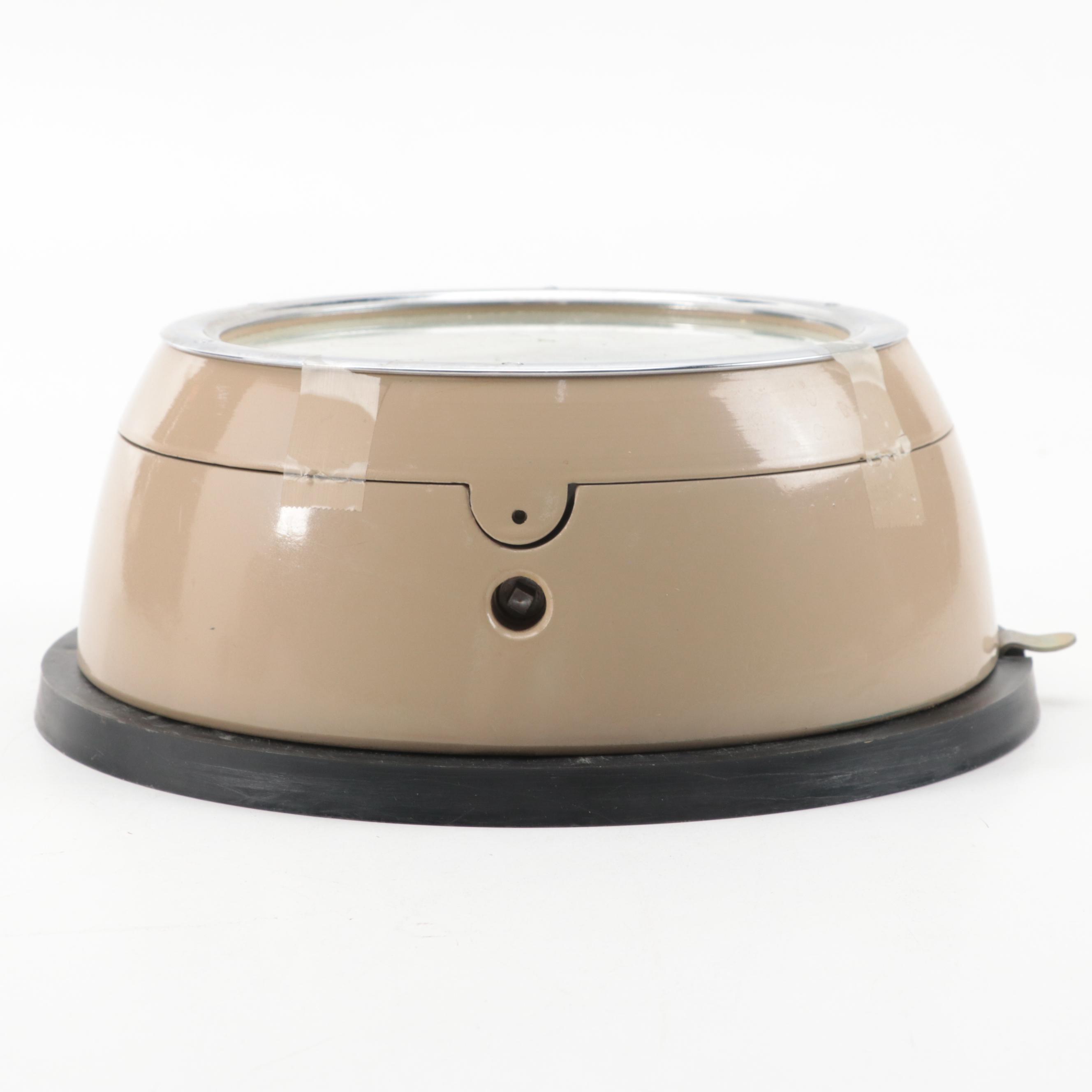 Soviet Union Vostok Clock Co. Kauahguyckue Submarine Clock