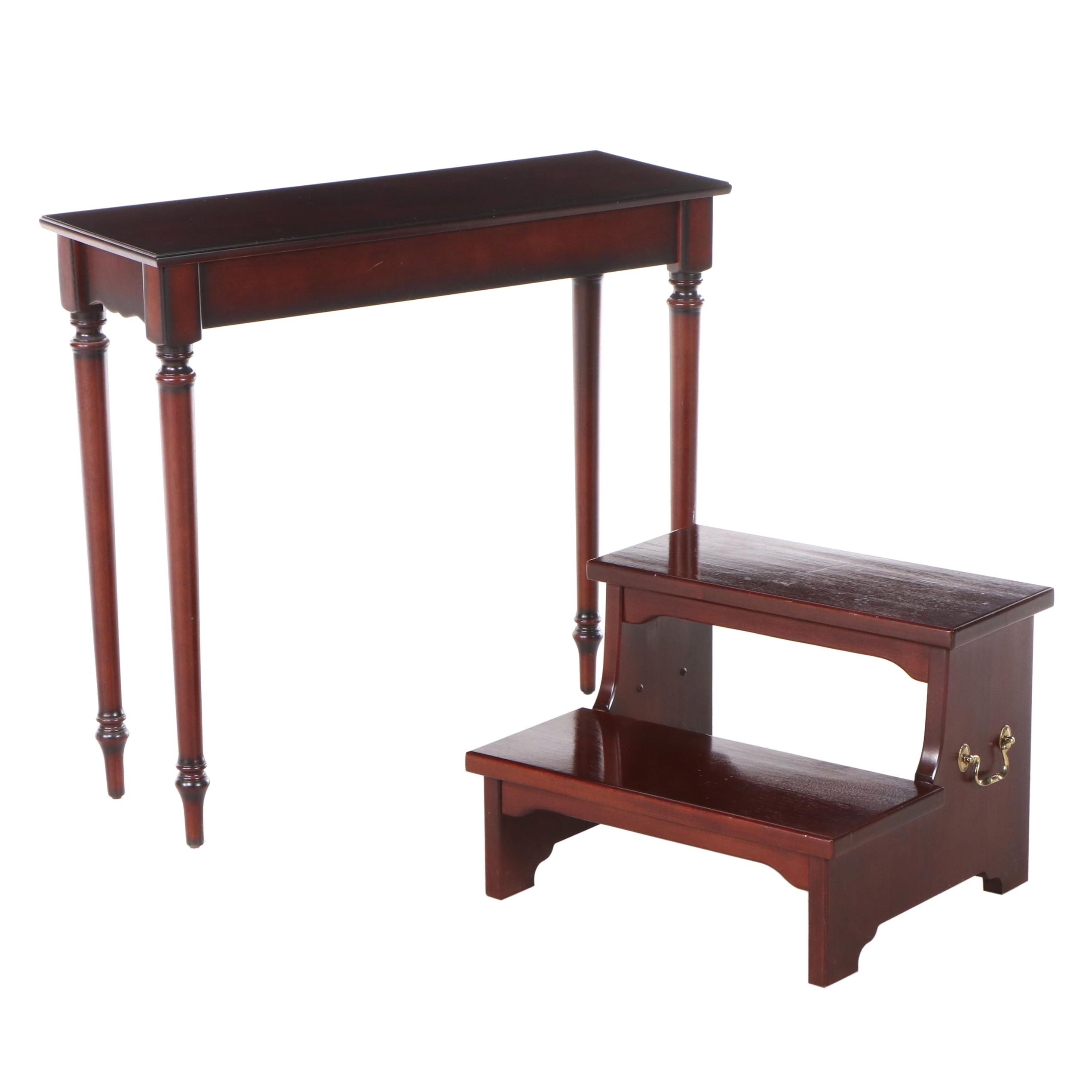 Bombay Side Table with Mahogany Bed Steps