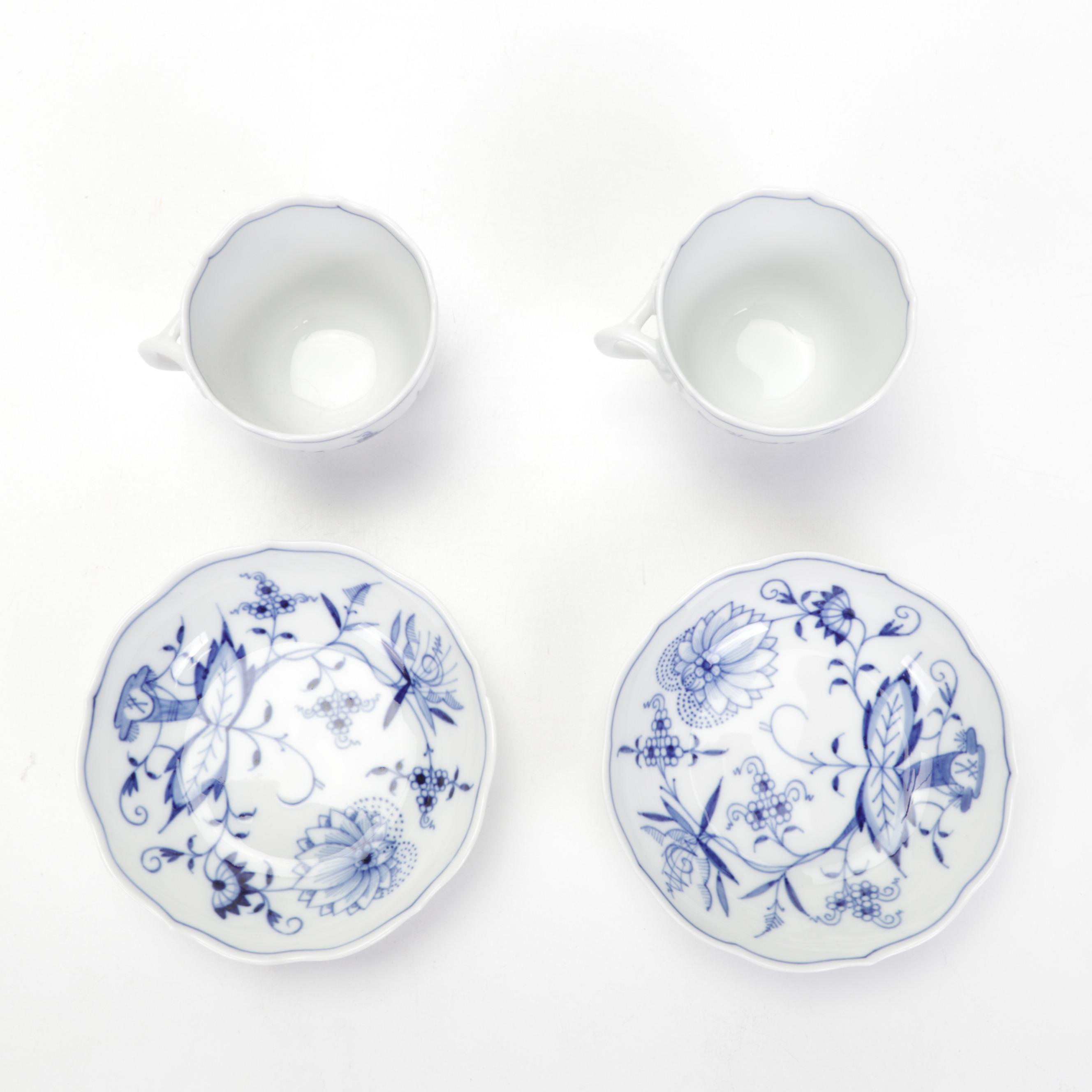 Meissen "Blue Onion" 250th Anniversary Teacups and Saucers, 1989