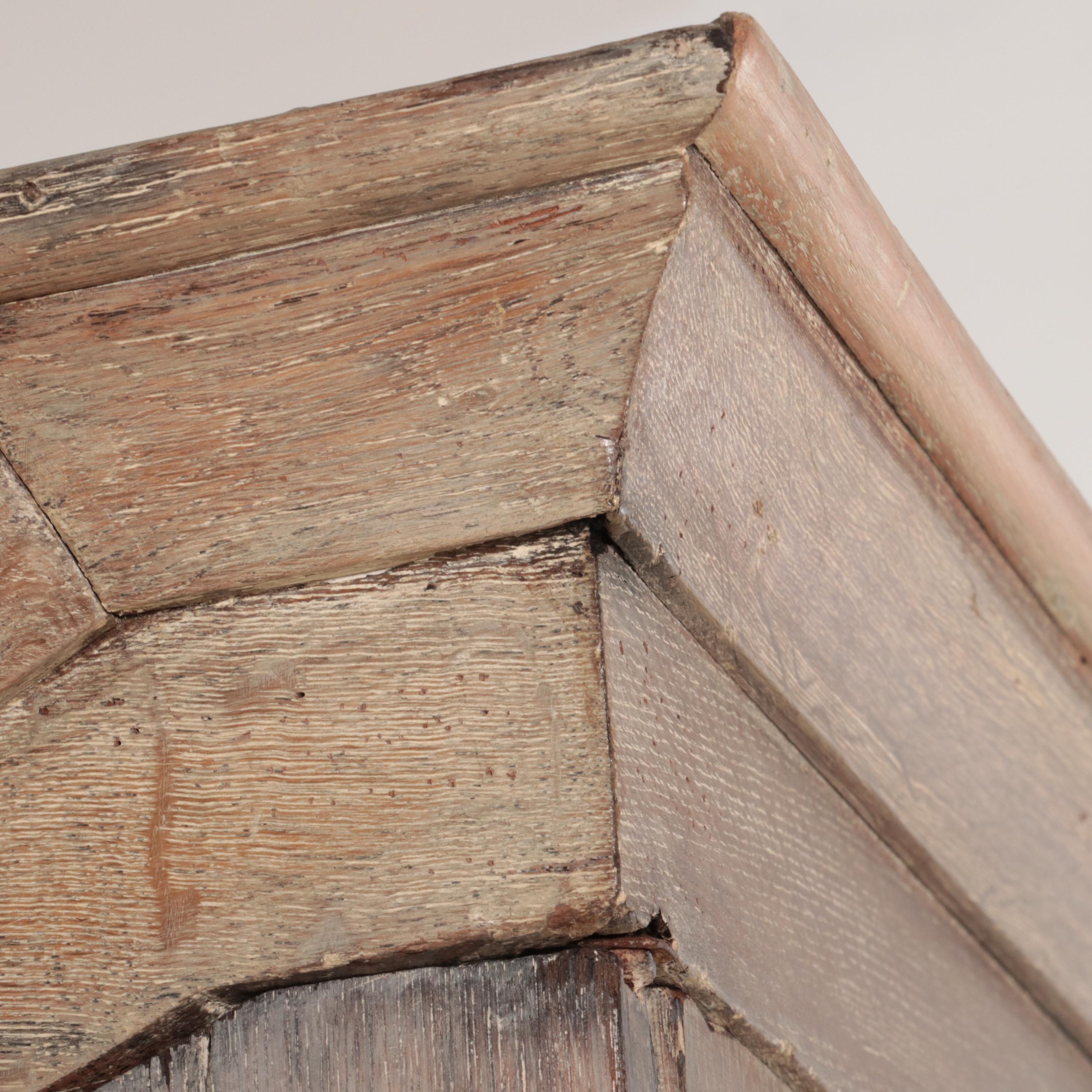 Provincial Louis XIV Oak Cabinet-on-Stand, 17th Century