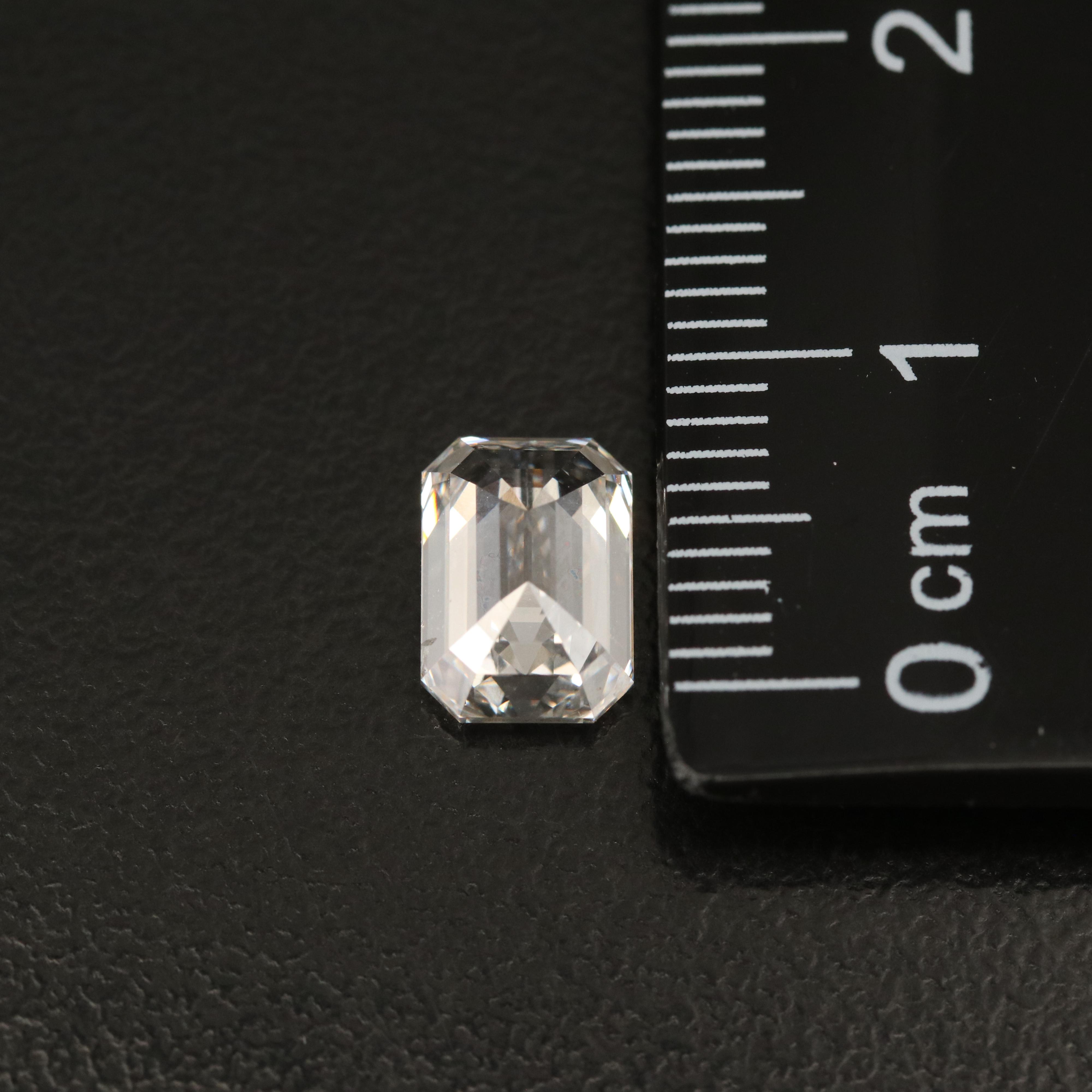 Loose 2.01 CT Lab Grown Diamond with IGI Report