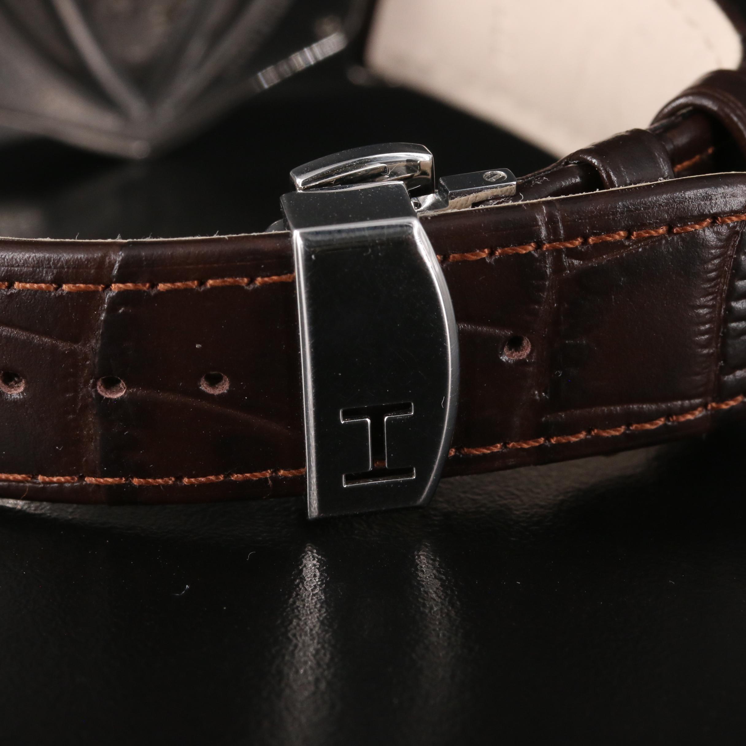 Hamilton Ventura Automatic Watch