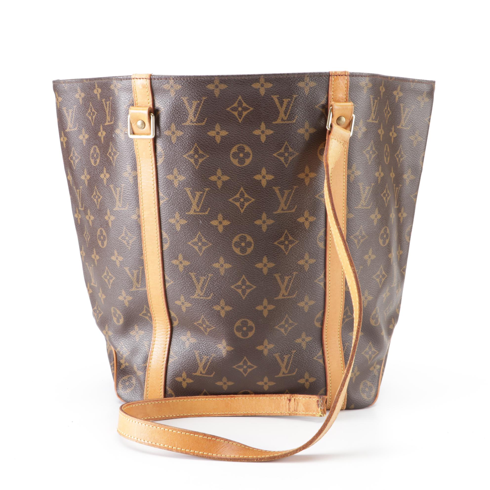 Louis Vuitton Sac Shopping in Monogram Canvas and Vachetta Leather
