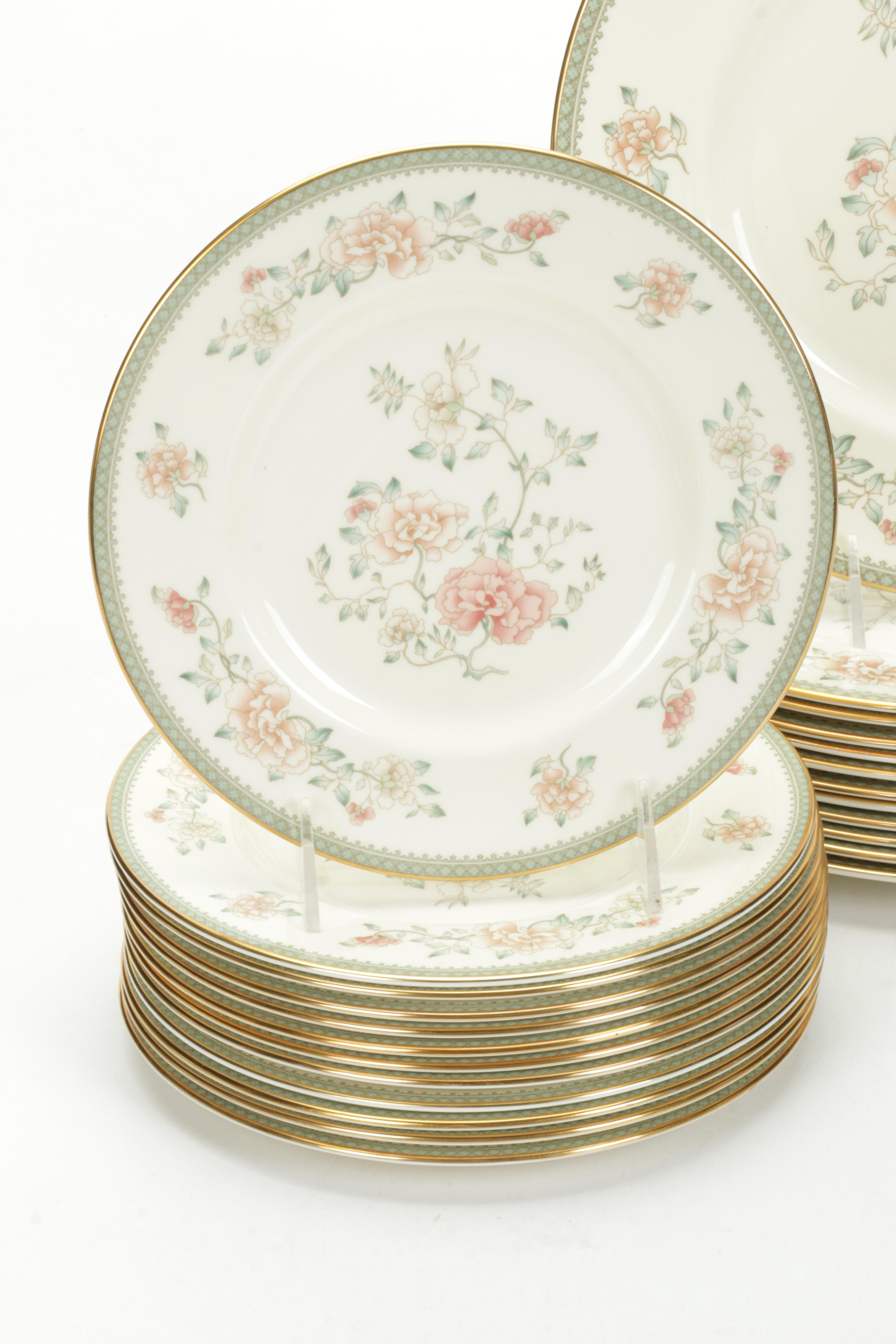 Minton "Jasmine" Bone China Dinnerware, Late 20th Century