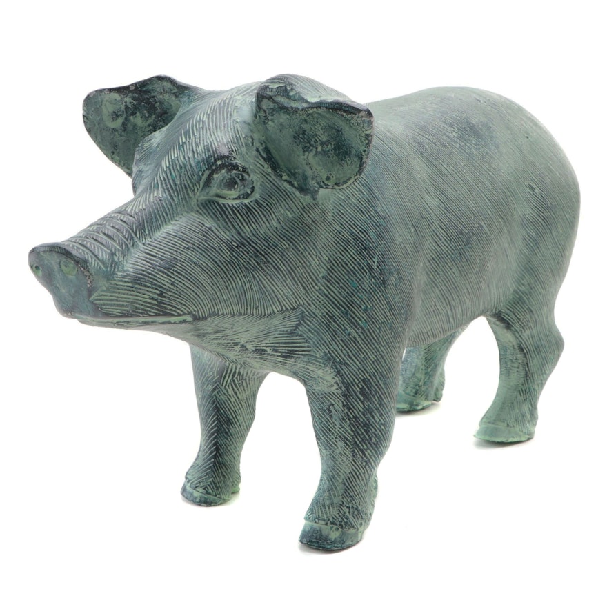 Paint-Decorated Metal Pig Garden Statue