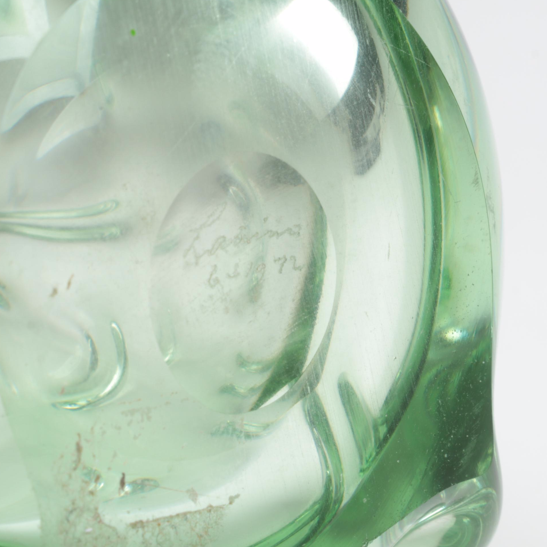 Dominick Labino Handblown Green Organic Form Studio Art Glass Vase, 1972