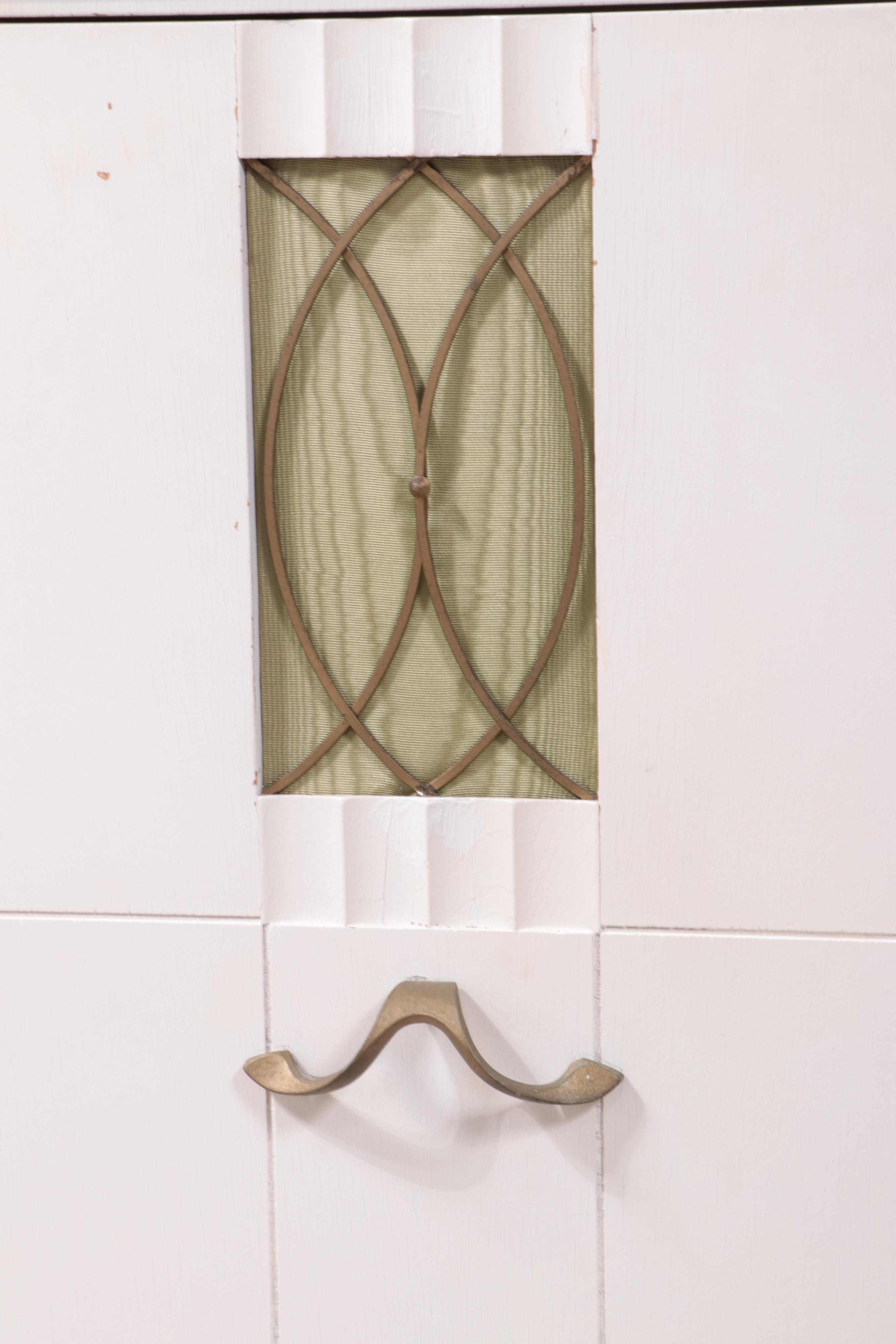 Riccar Model 7500 "Super-Stretch" Sewing Machine Cabinet