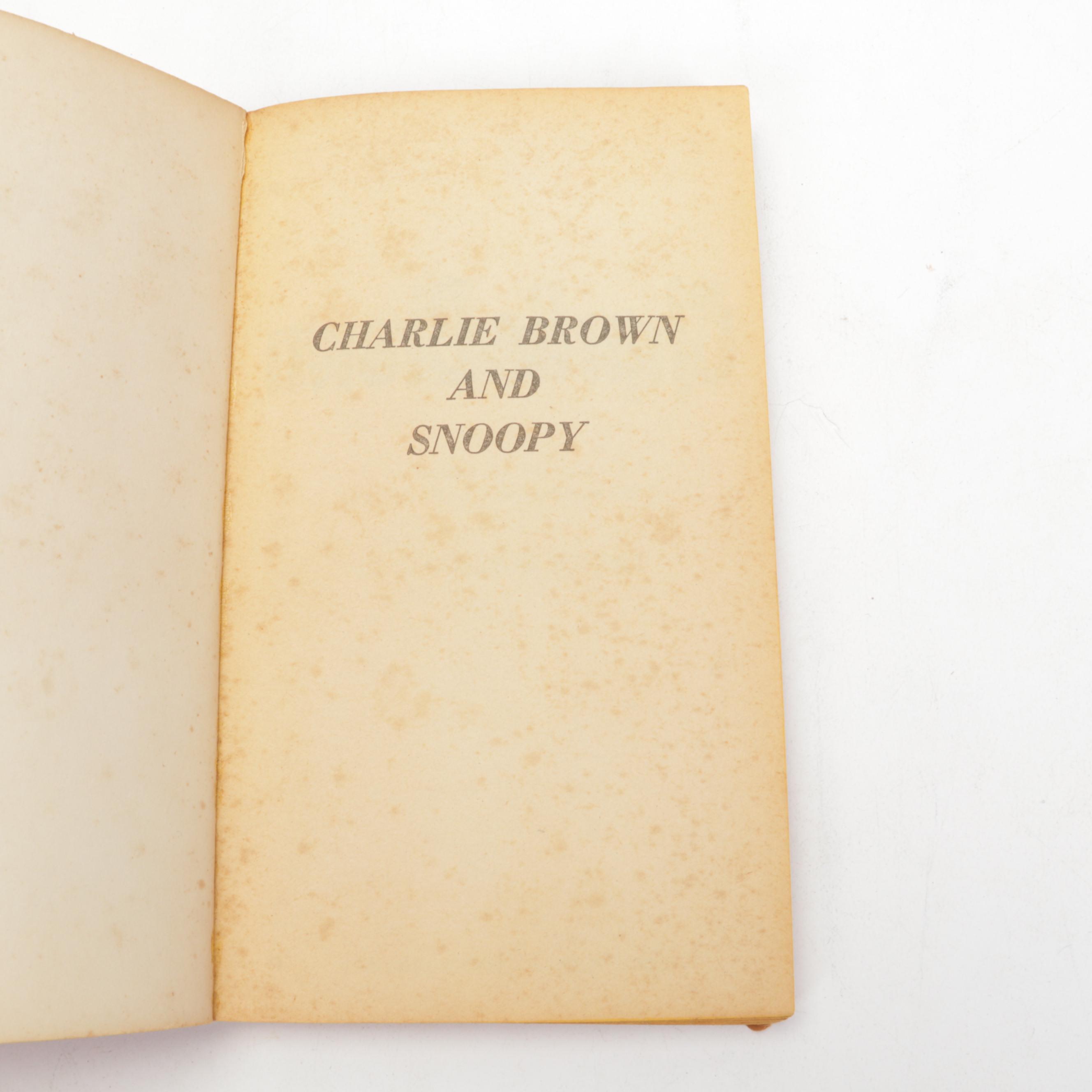 Sunday Funnies Pocket Books & Comics Feat. "Peanuts", "Dennis the Menace" & More