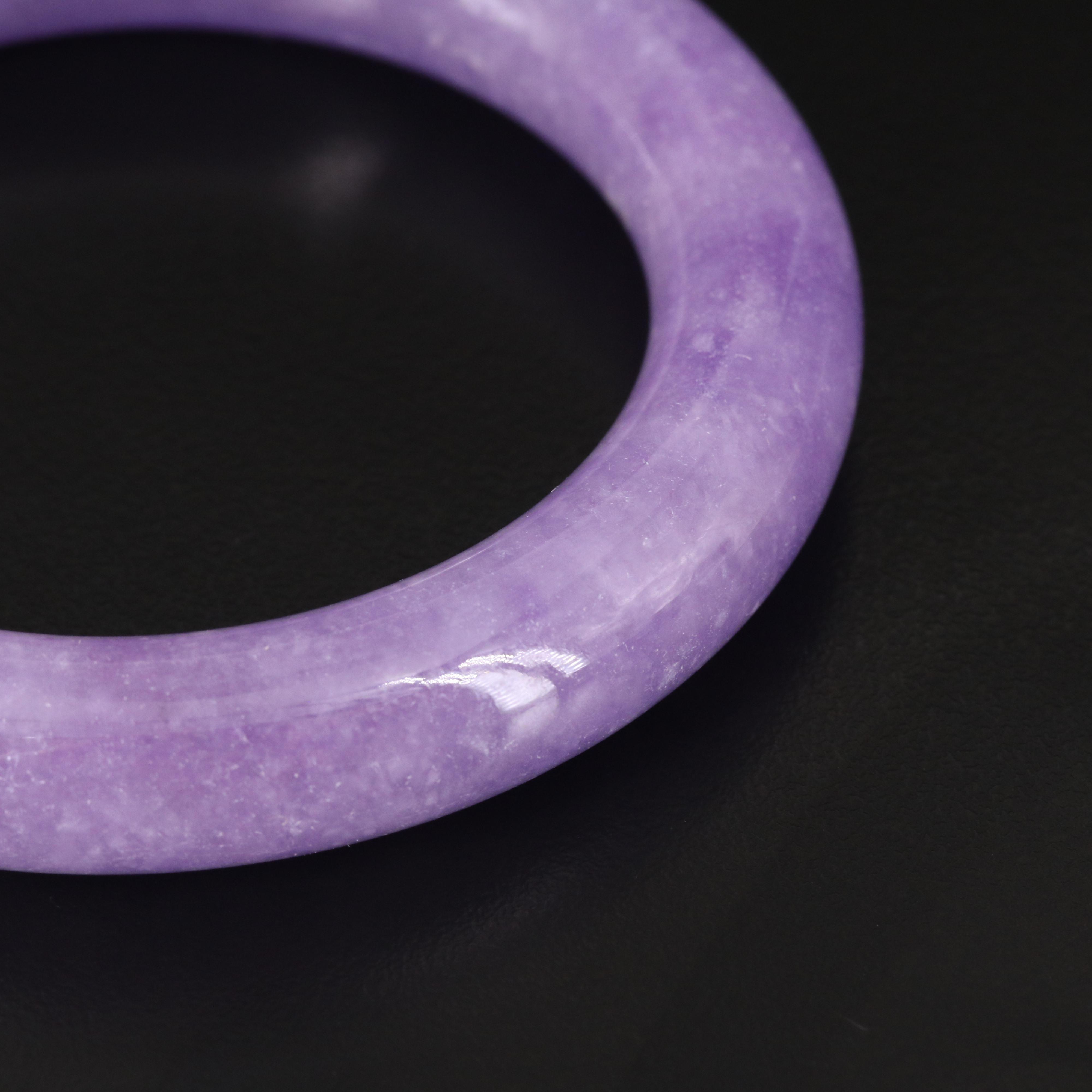 Jadeite Hololith Bangle
