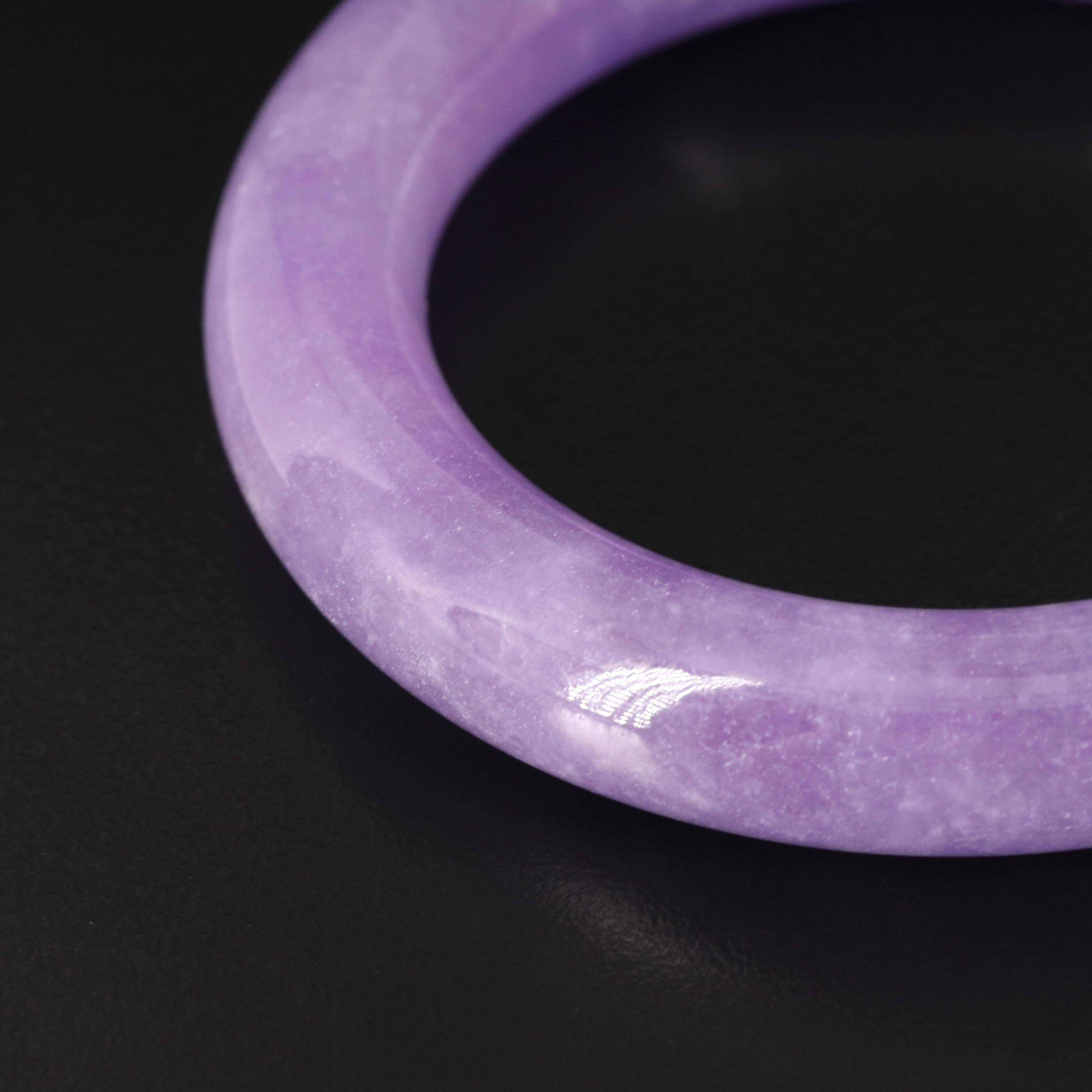 Jadeite Hololith Bangle