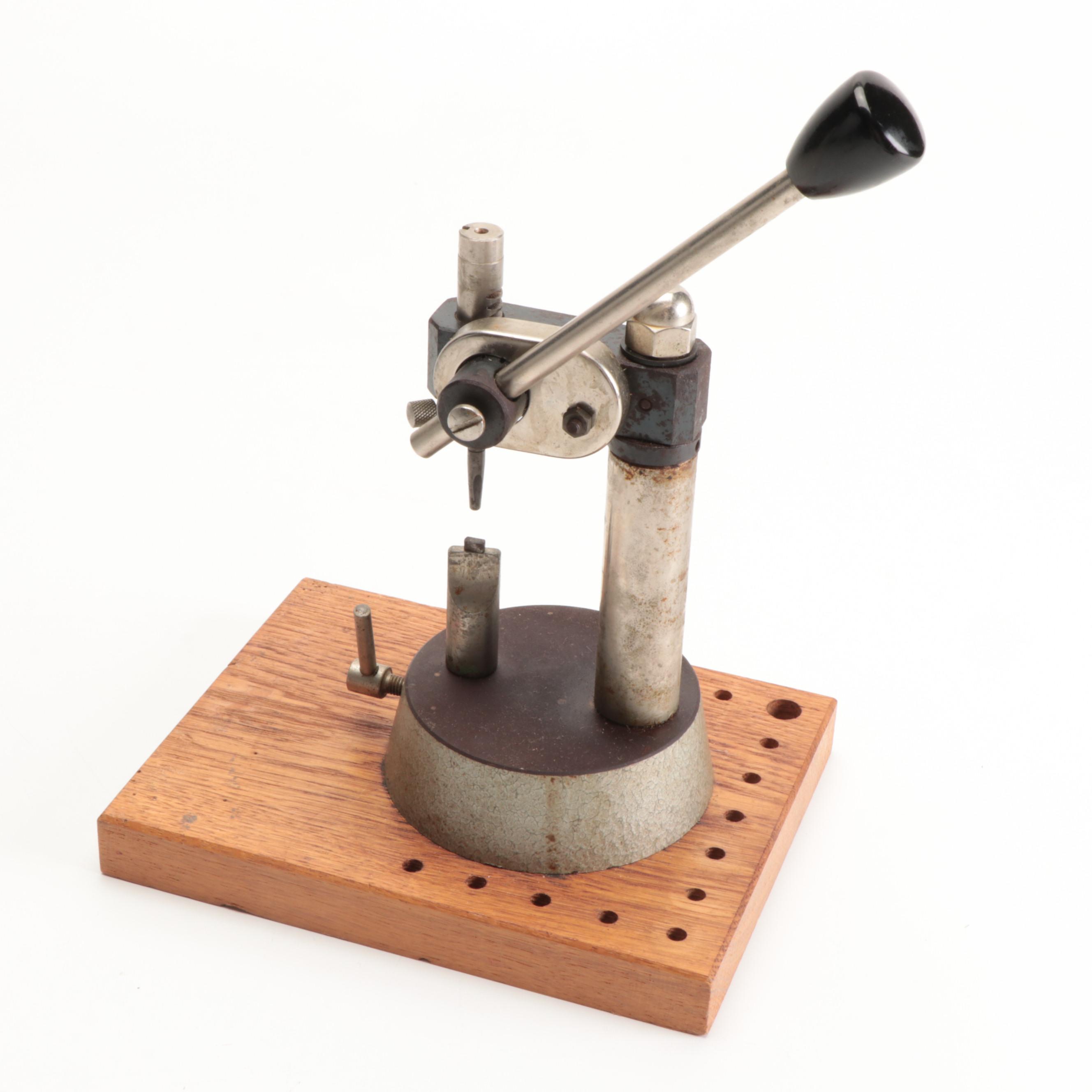 Foredom Buffing Polishing Bench Lathe With Technical Benchtop Clamps and Tools