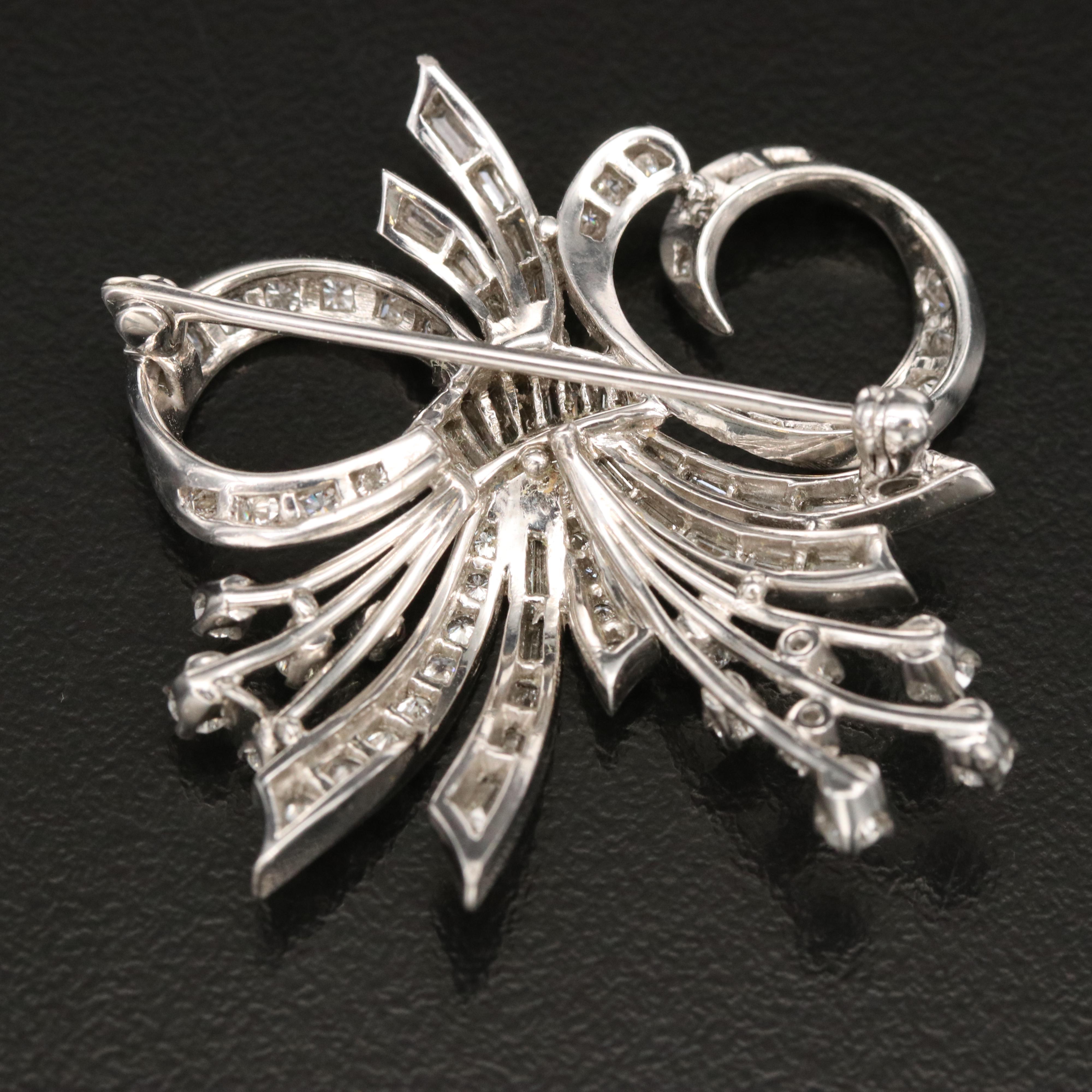 Vintage Platinum 2.63 CTW Diamond Spray Brooch