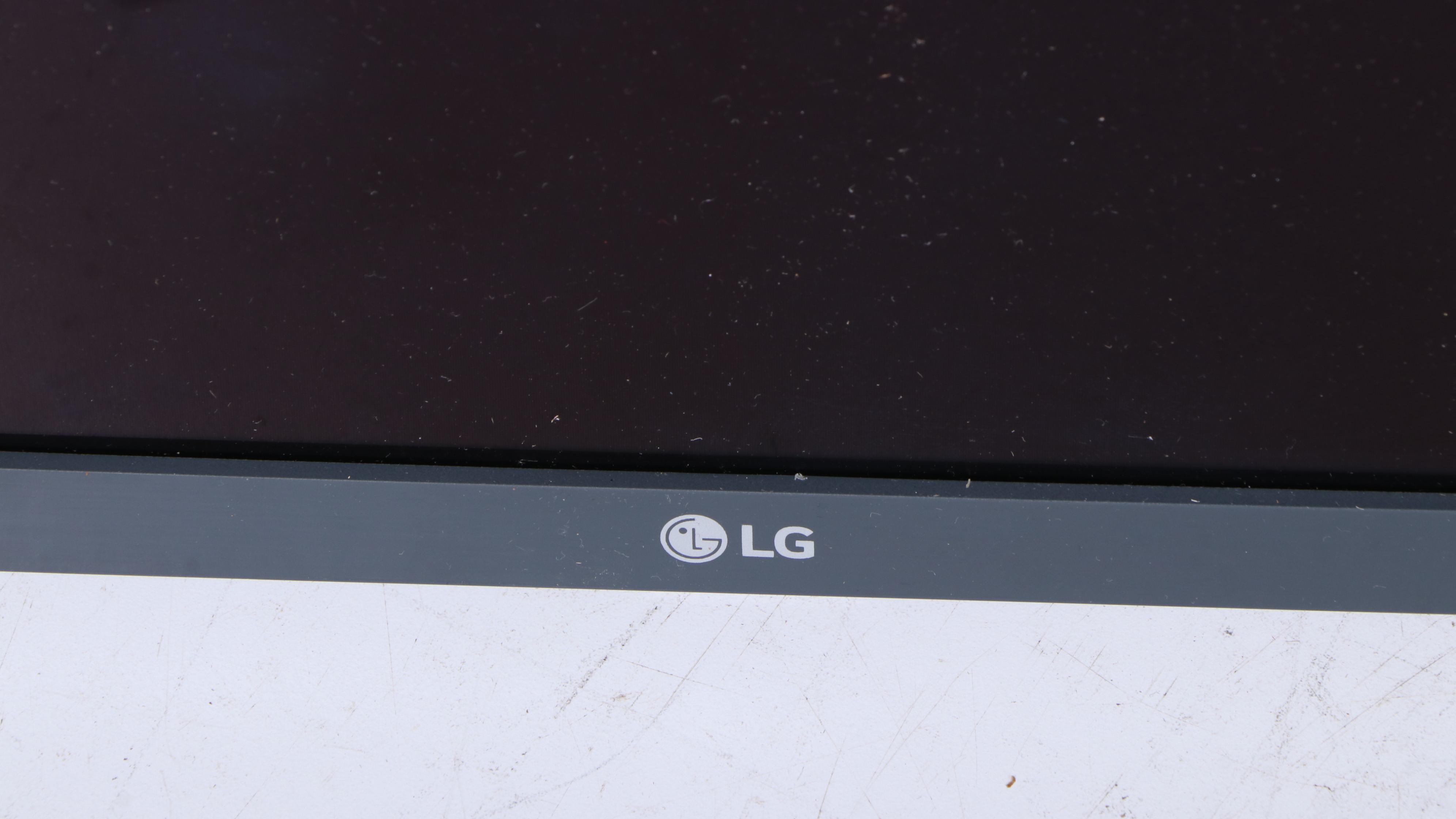 LG UM7300 55-Inch 4K Smart UHD Television with Remote