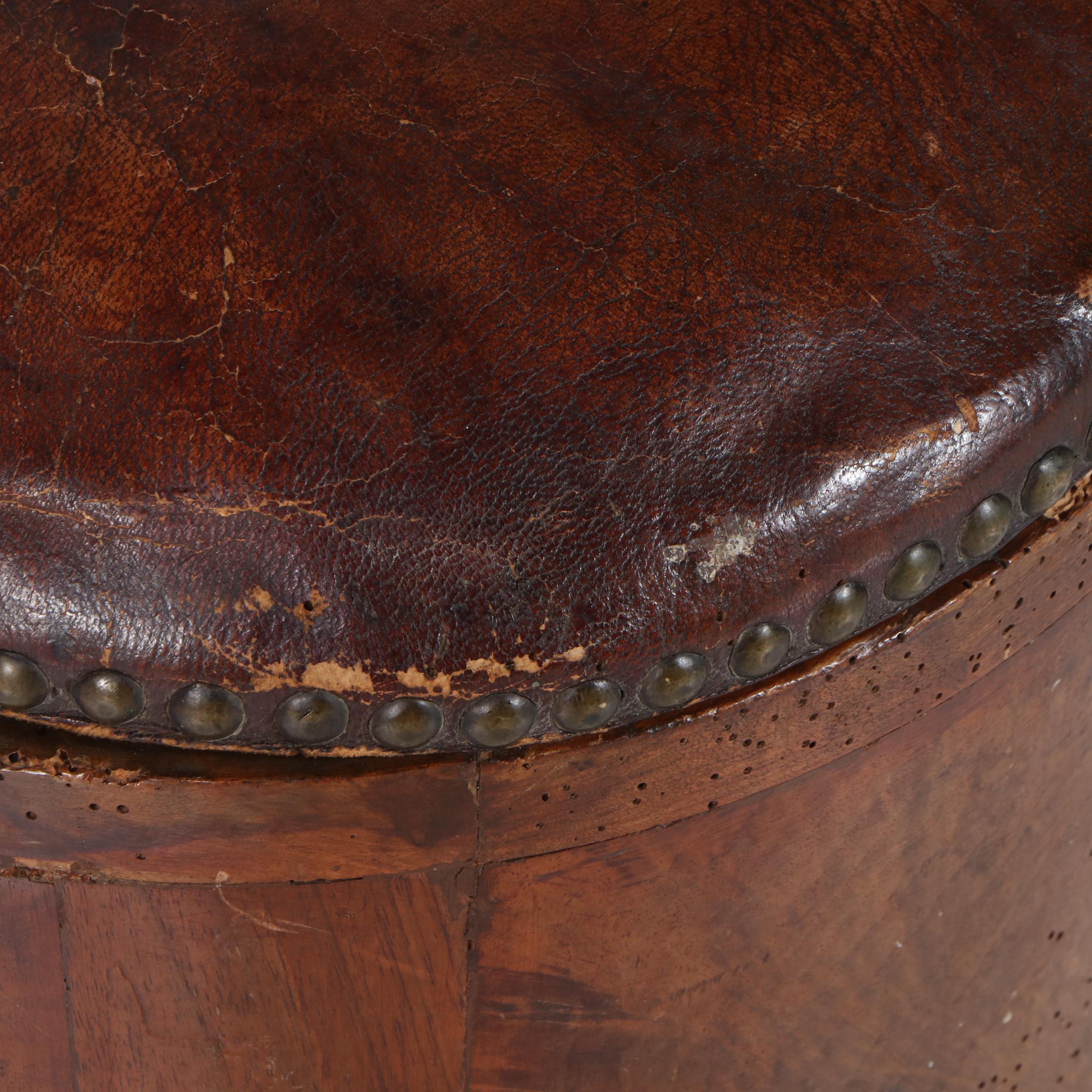 French Leather Upholstered Bidet Chair with Tin-Glazed Bowl, 18th Century