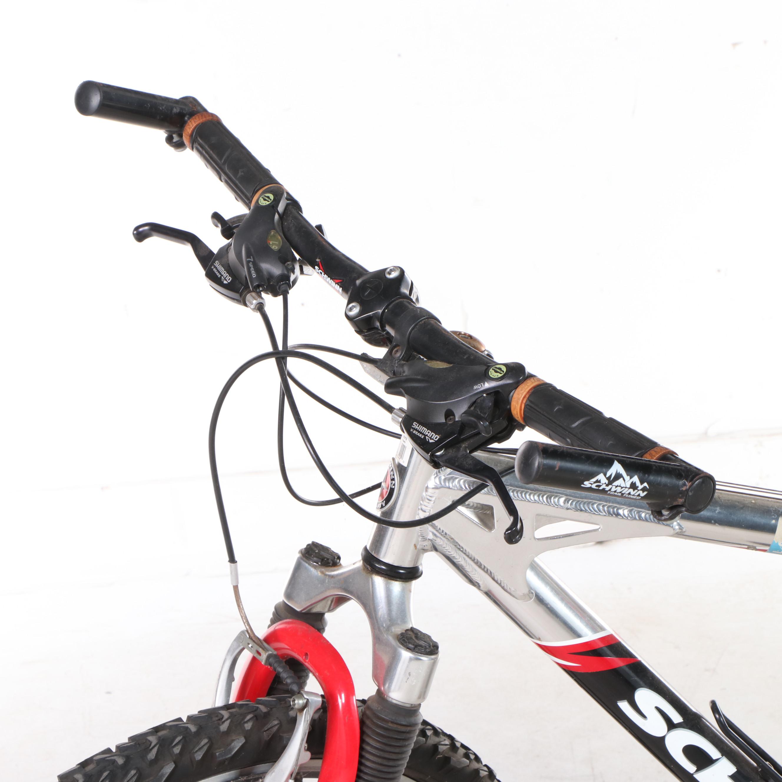 Schwinn SX 2000 and S-60 DSX Mountain Bikes