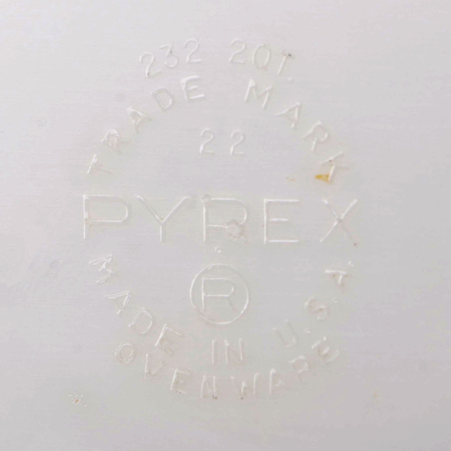 Pyrex Lime Green Casserole Dishes and Stand, Mid to Late  20th Century