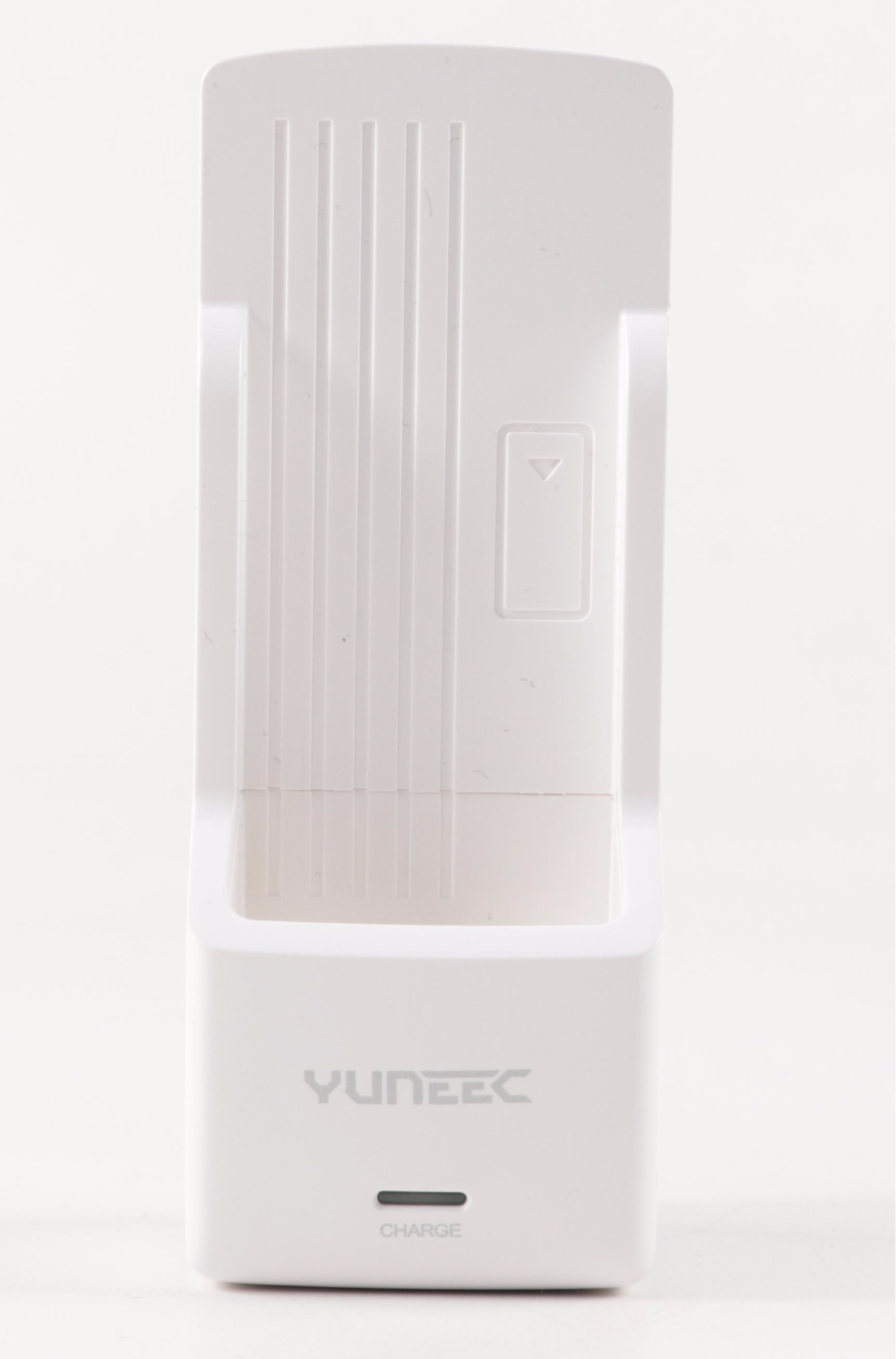 Yuneec "Breeze 4K" Flying Camera Smart Drone in Carrying Case