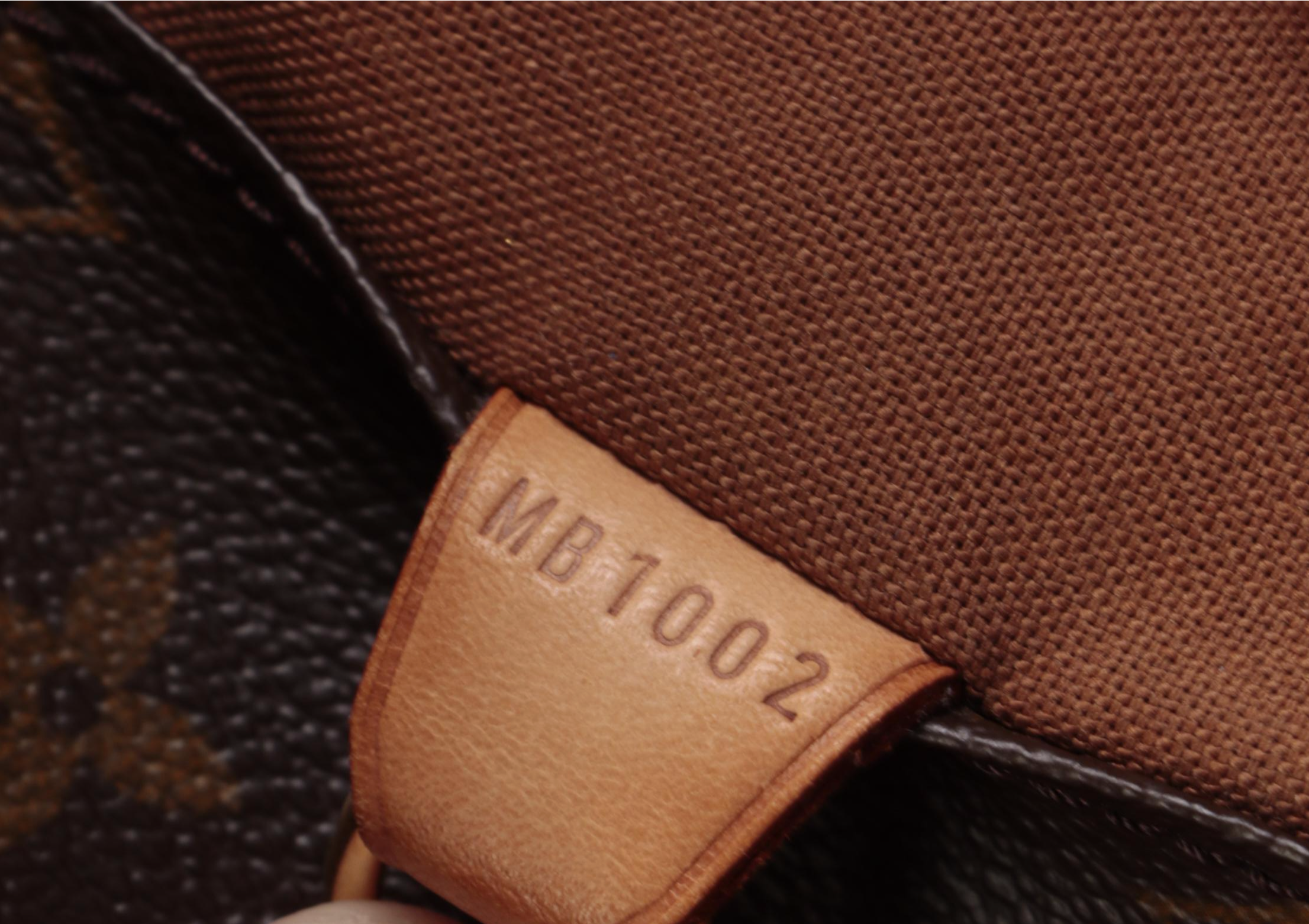 Louis Vuitton Sac Shopping Tote in Monogram Canvas and Vachetta Leather