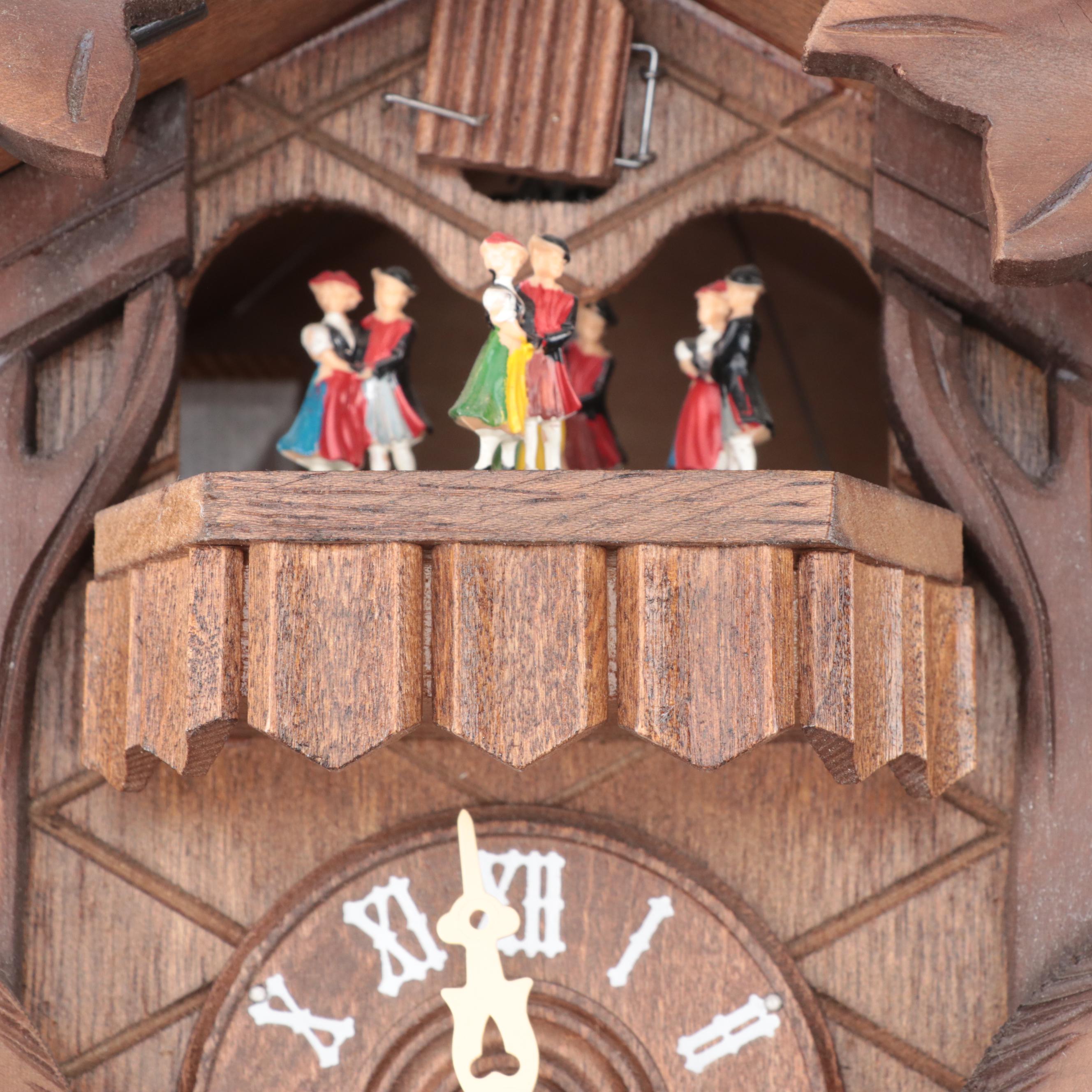 Wooden Traditional Cuckoo Clock