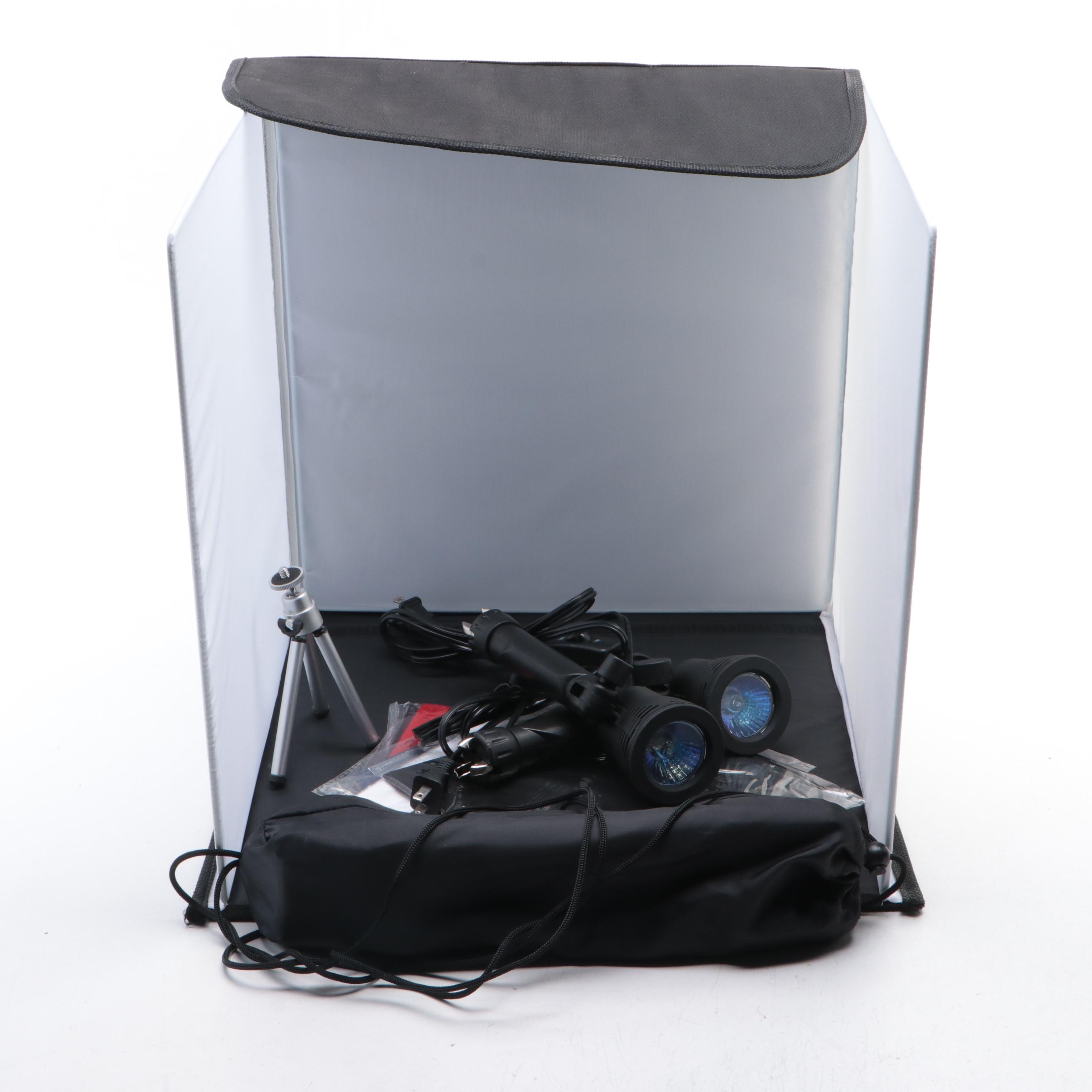 Tabletop Photography Studio with Lights, Tripods, and Folding Sweep