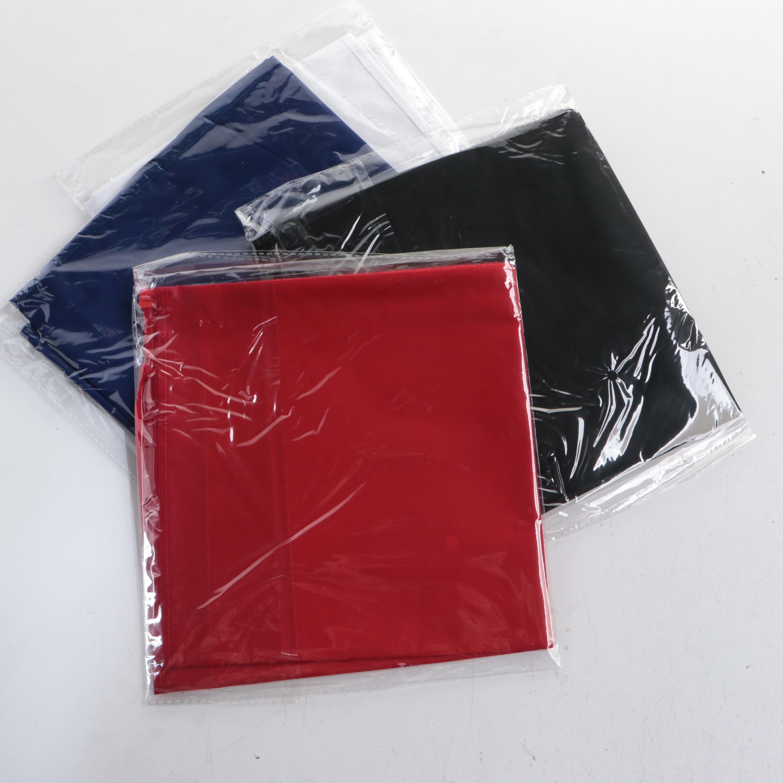 Tabletop Photography Studio with Lights, Tripods, and Folding Sweep