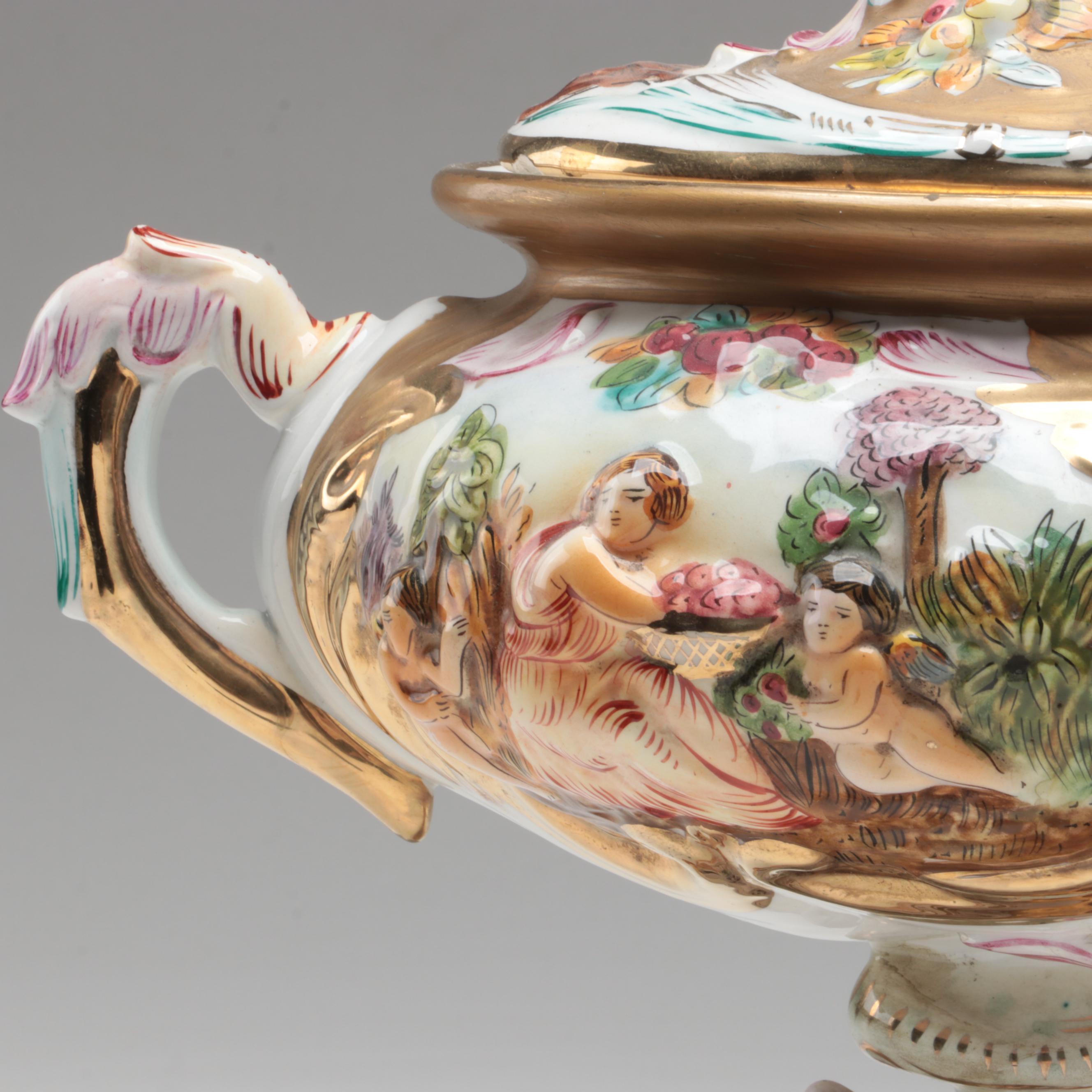 G.B.R. Capodimonte Porcelain Covered Tureen, Mid to Late 20th Century