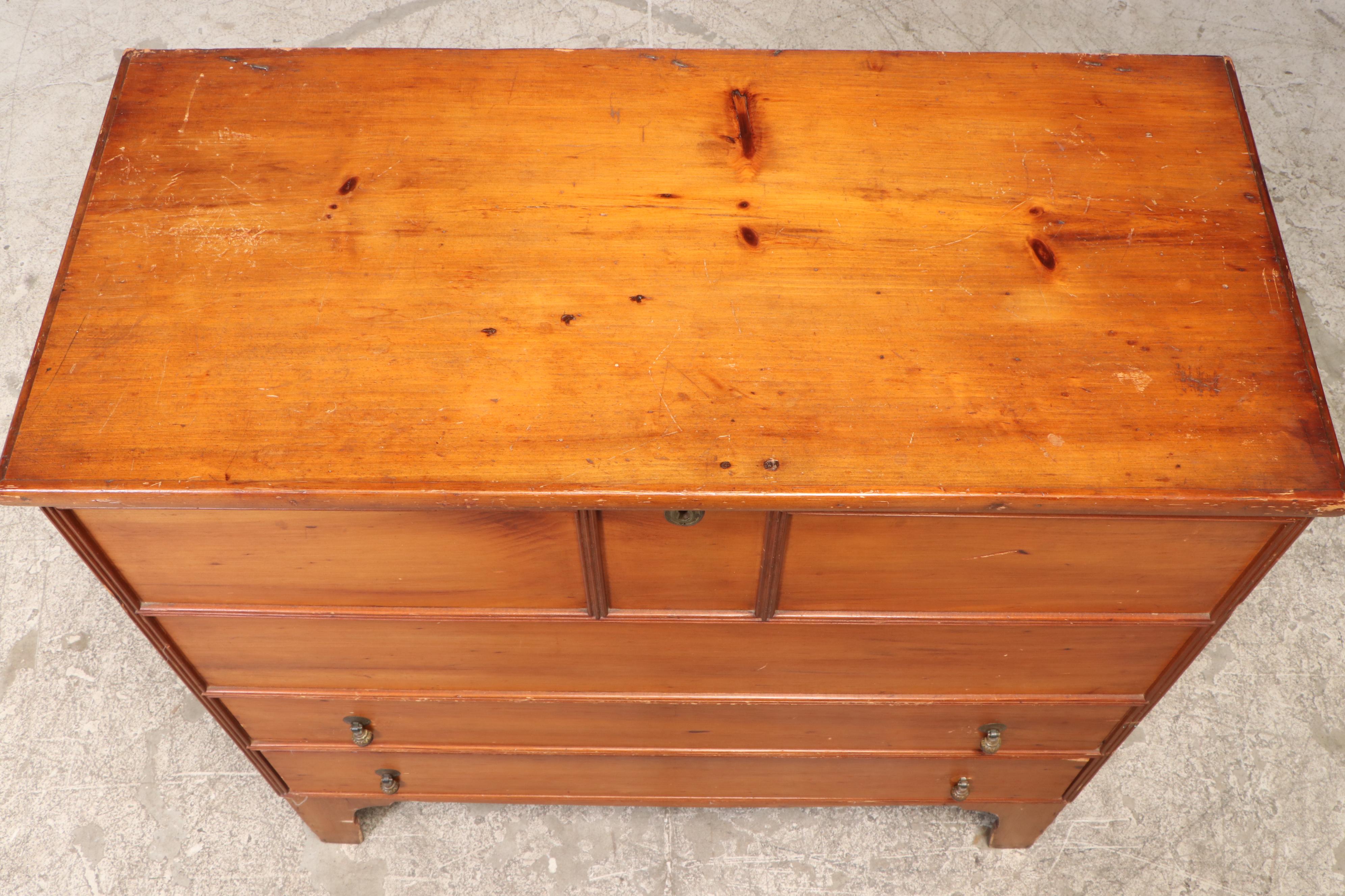 American Primitive Pine Mule Chest, Early 19th Century