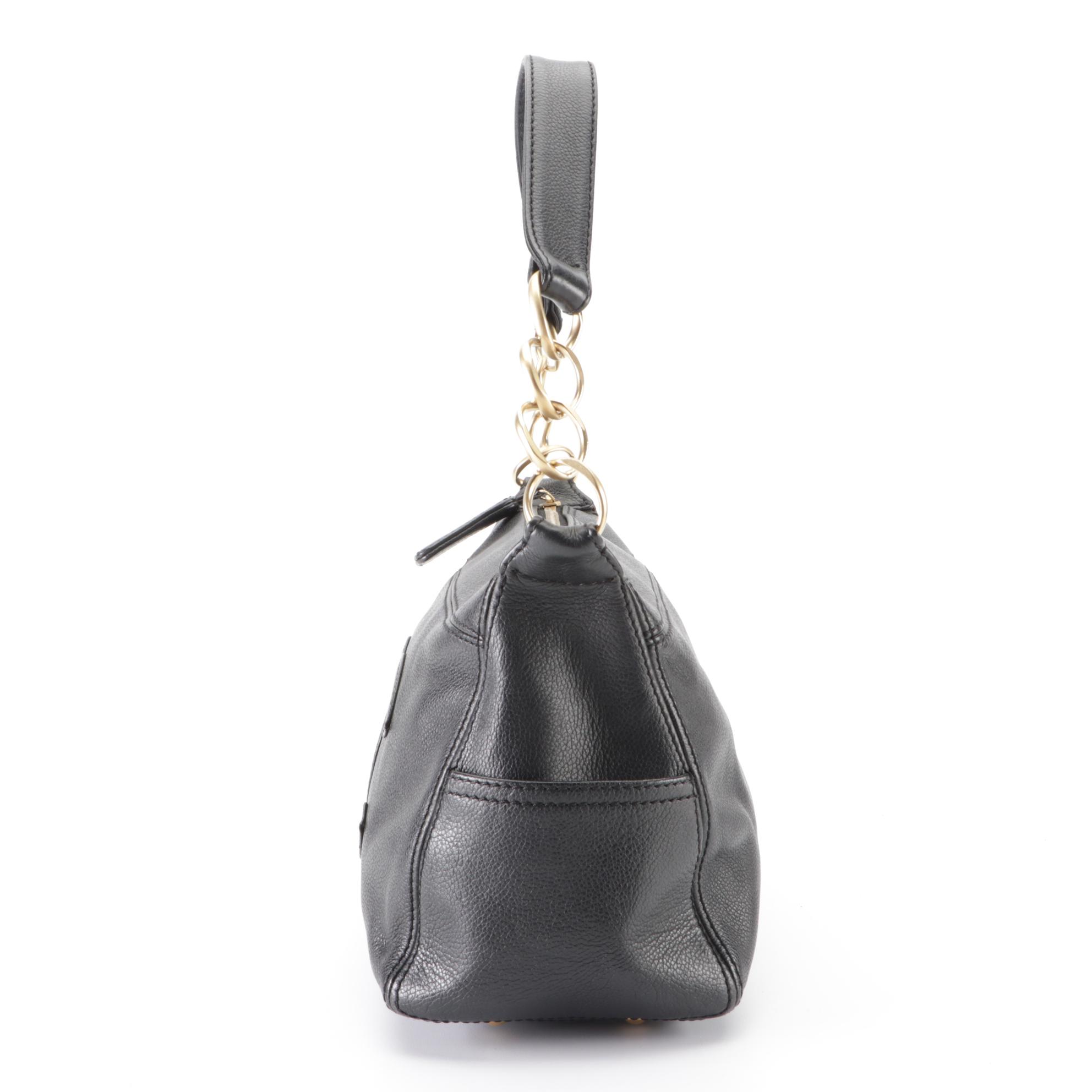 Chanel Chain Link Shoulder Bag in Black Caviar Leather