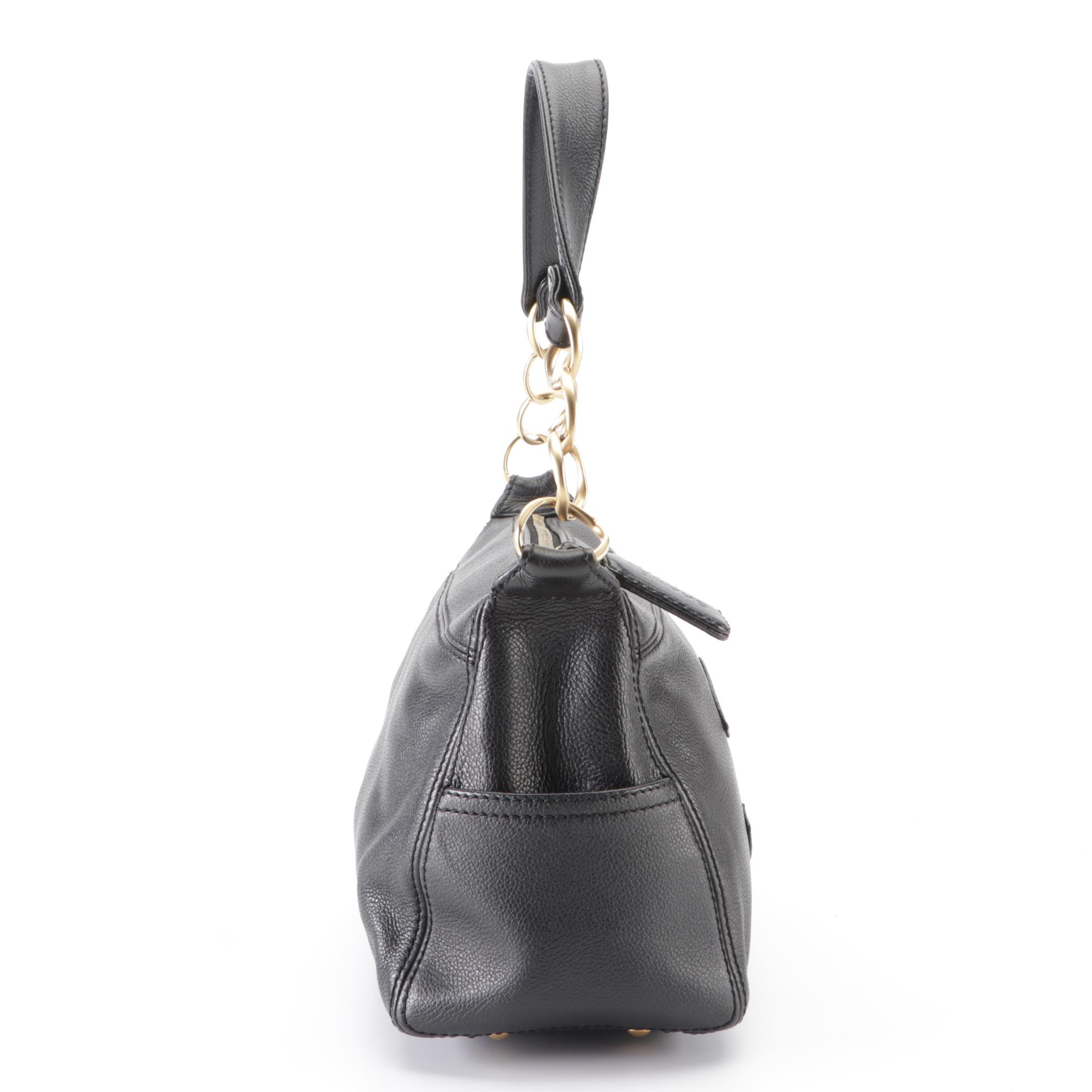 Chanel Chain Link Shoulder Bag in Black Caviar Leather