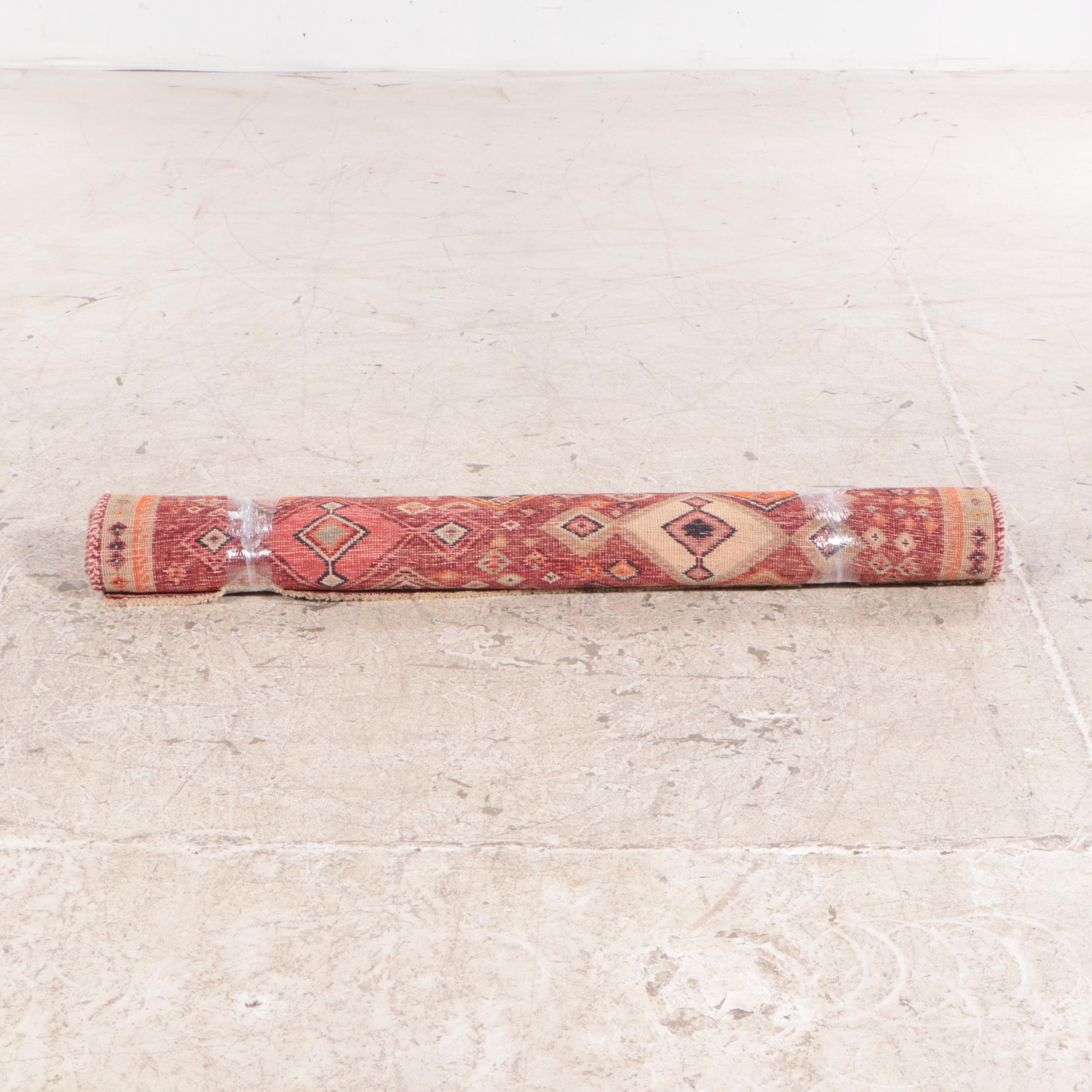 4'6 x 6' Hand-Knotted Persian Qashqai Area Rug