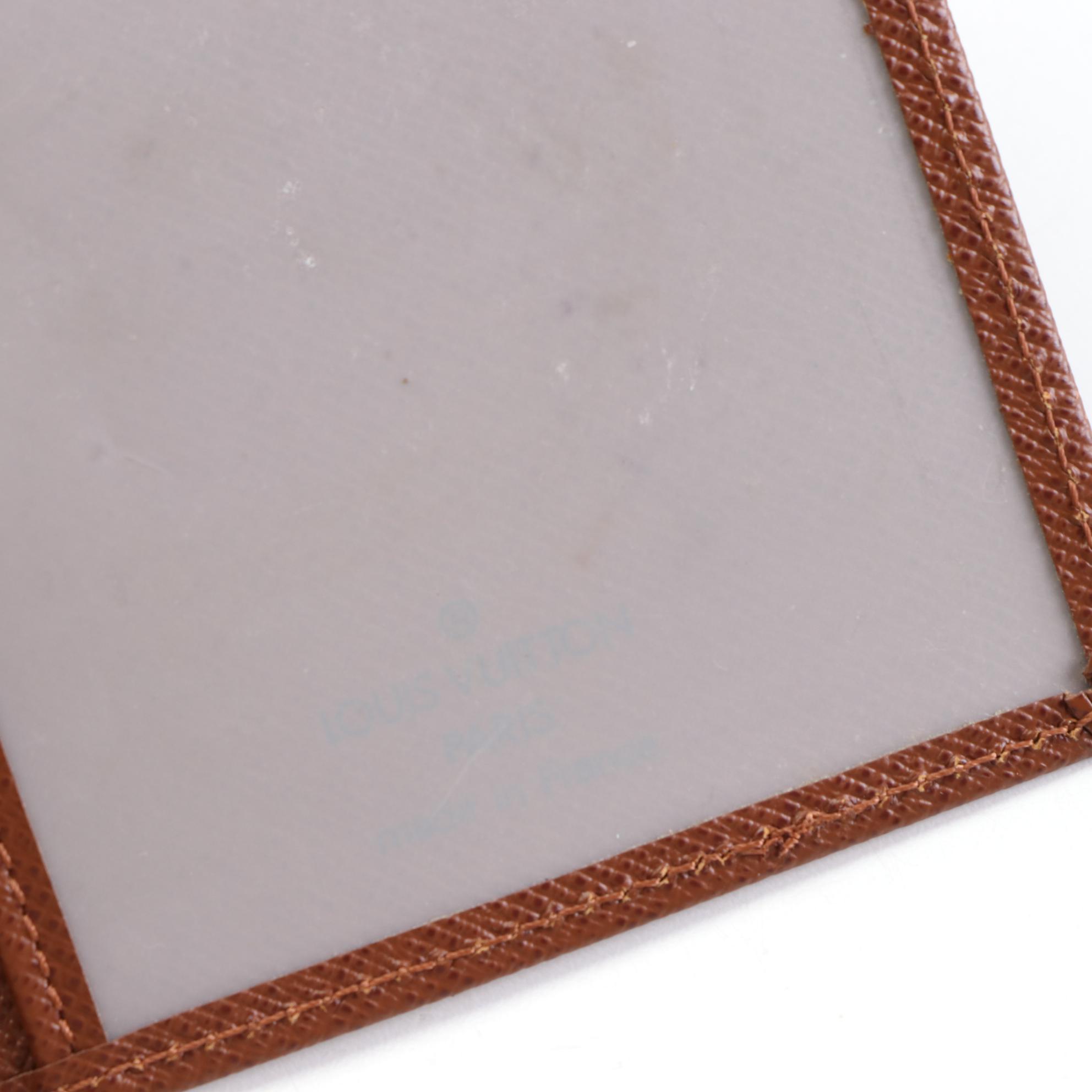 Louis Vuitton ID Card Holder in Taïga Leather