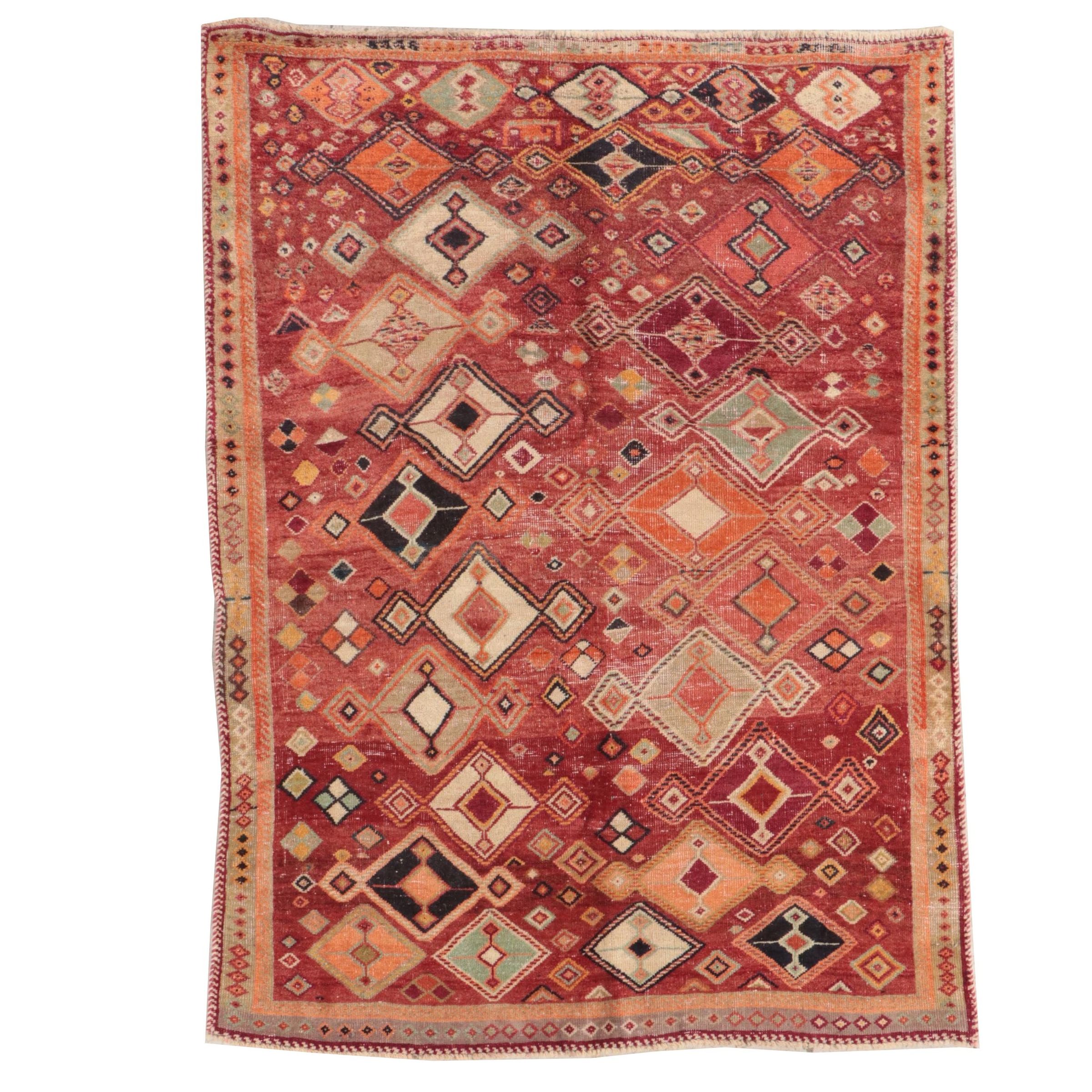 4'6 x 6' Hand-Knotted Persian Qashqai Area Rug